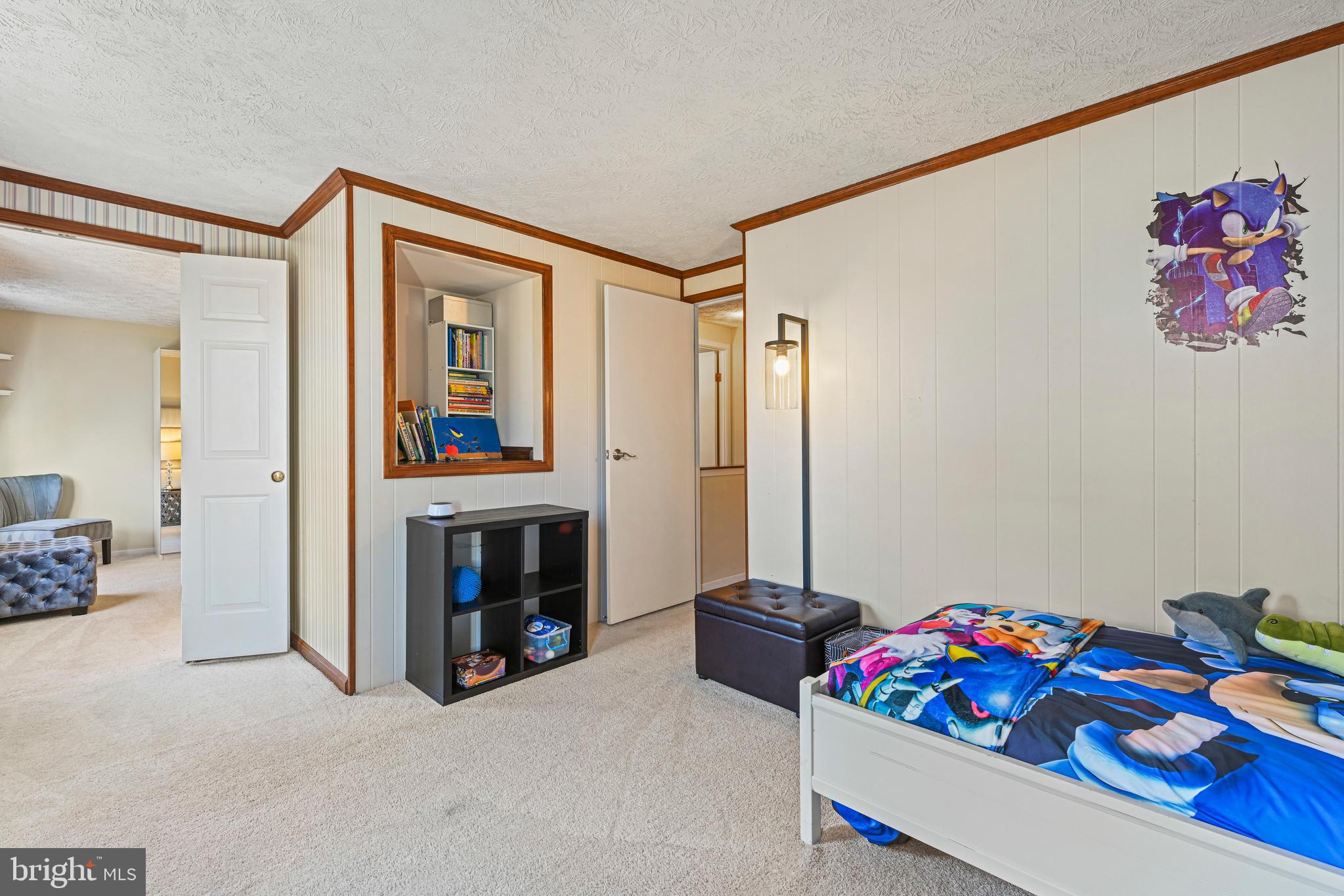 2902 Blue Robin COURT