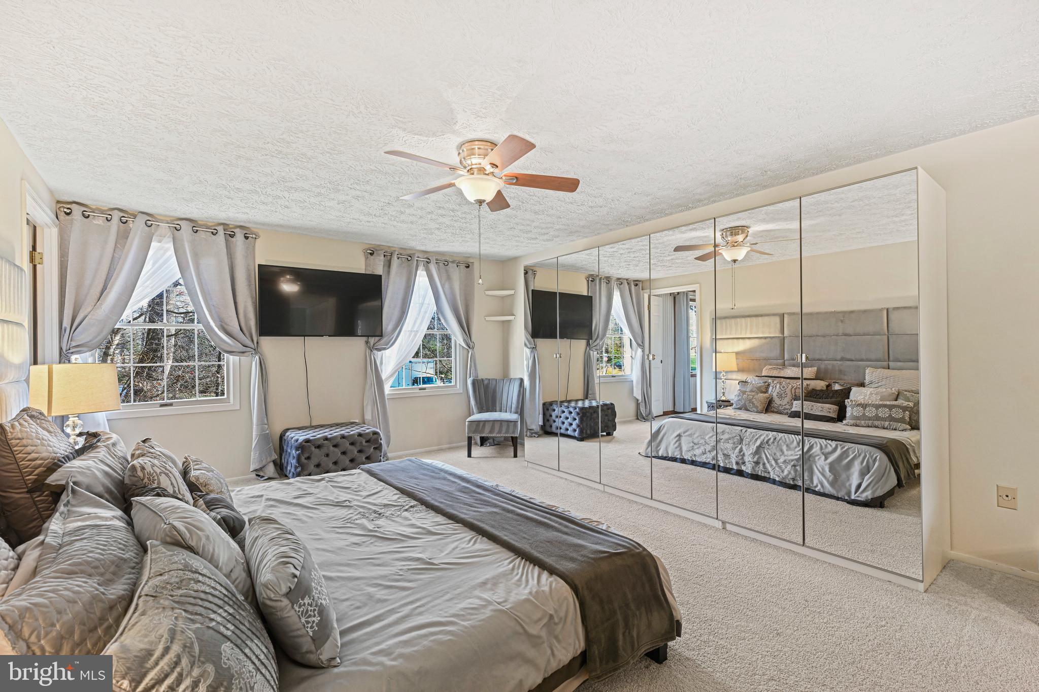 2902 Blue Robin COURT