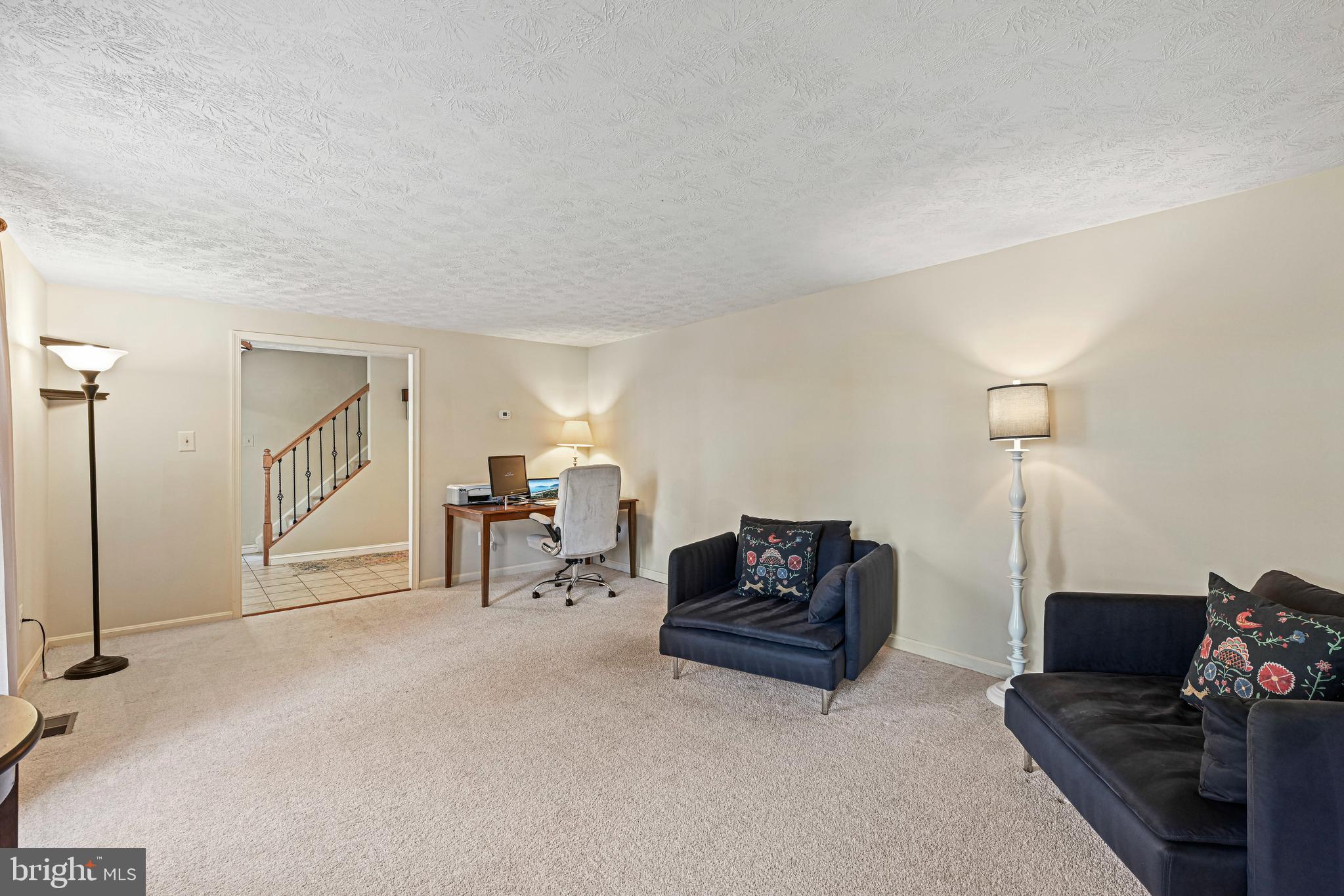2902 Blue Robin COURT