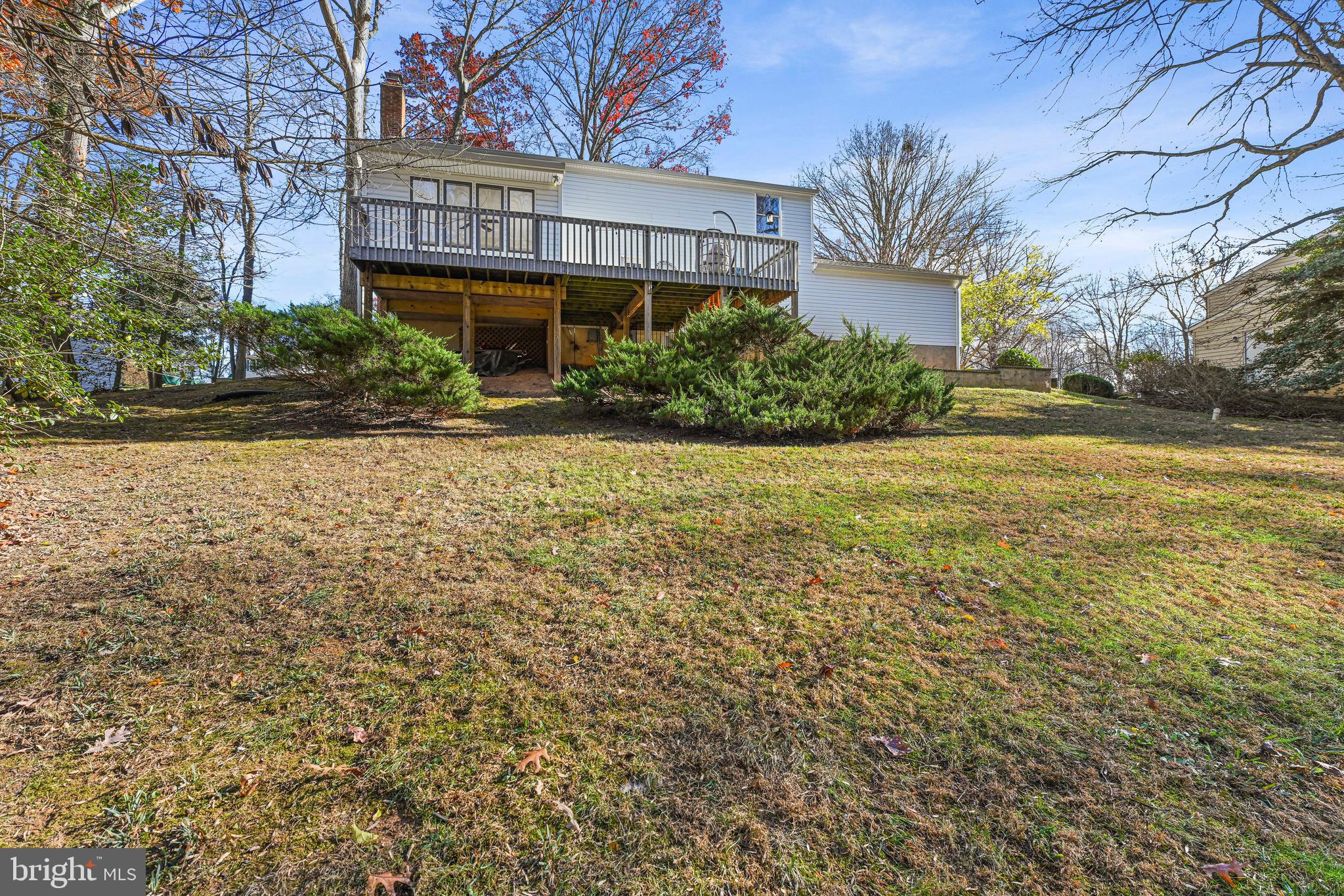 2902 Blue Robin COURT