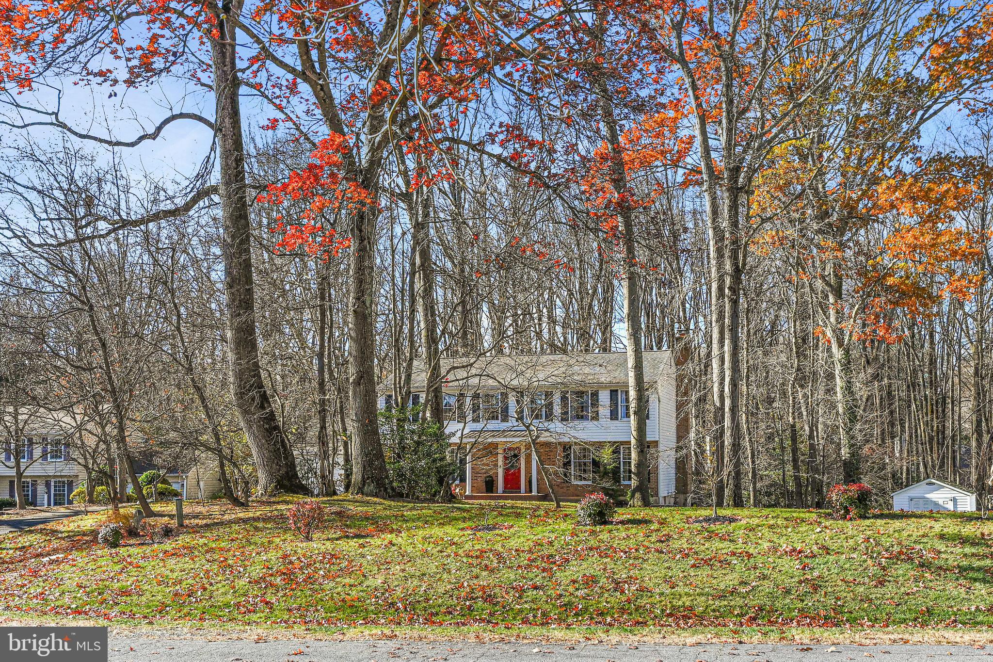 2902 Blue Robin COURT