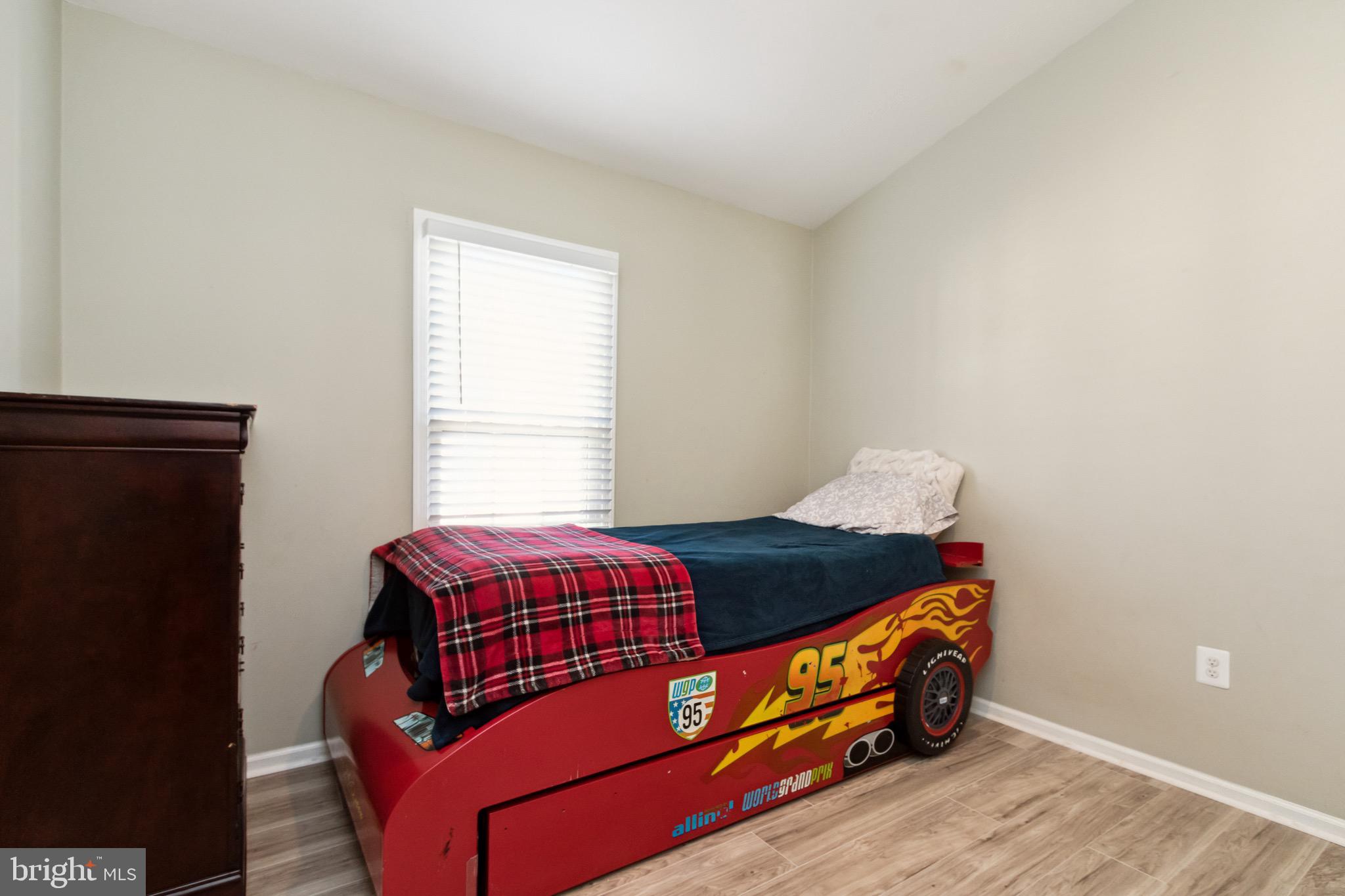 4022 Gregg COURT