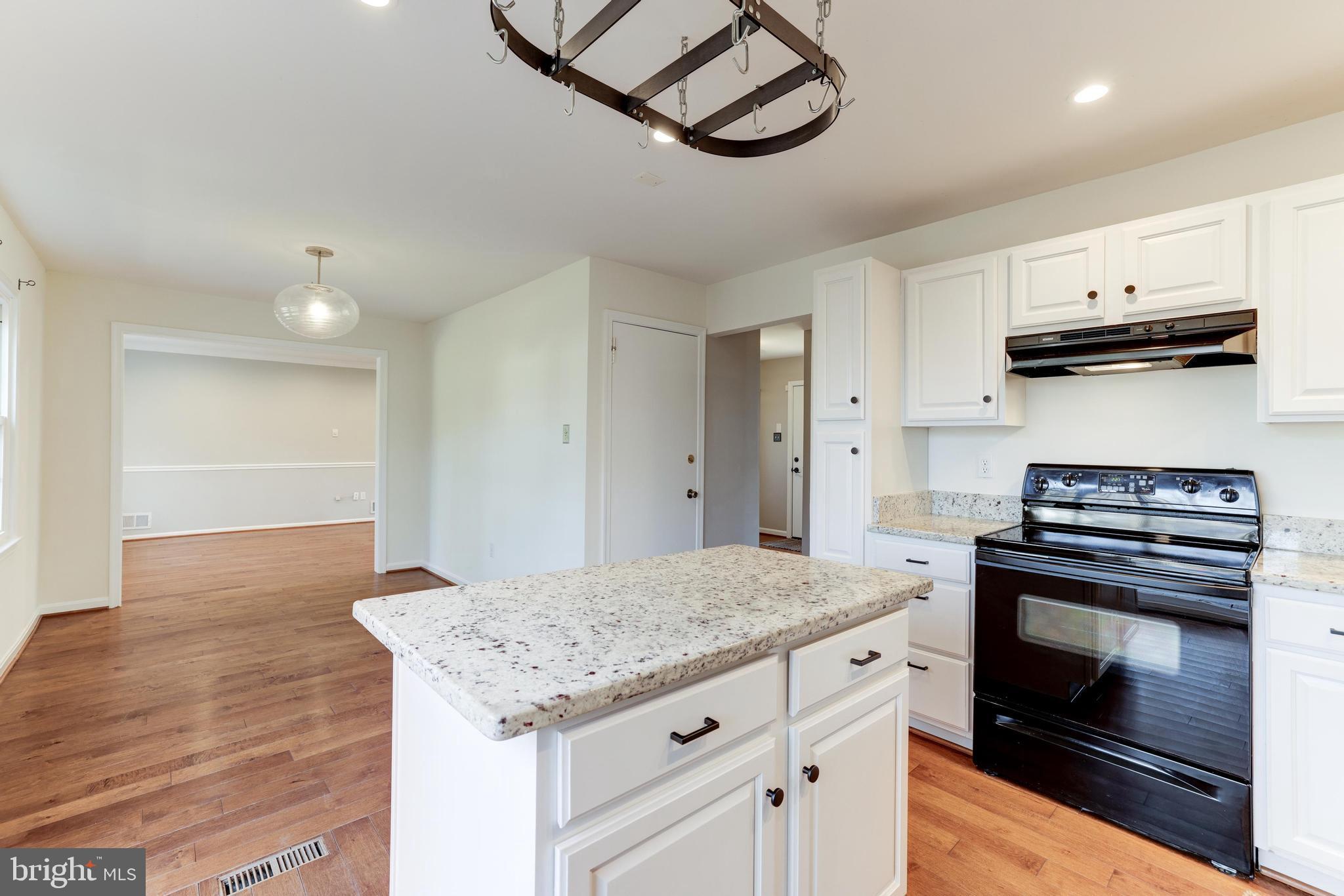 2308 Rosedown DRIVE