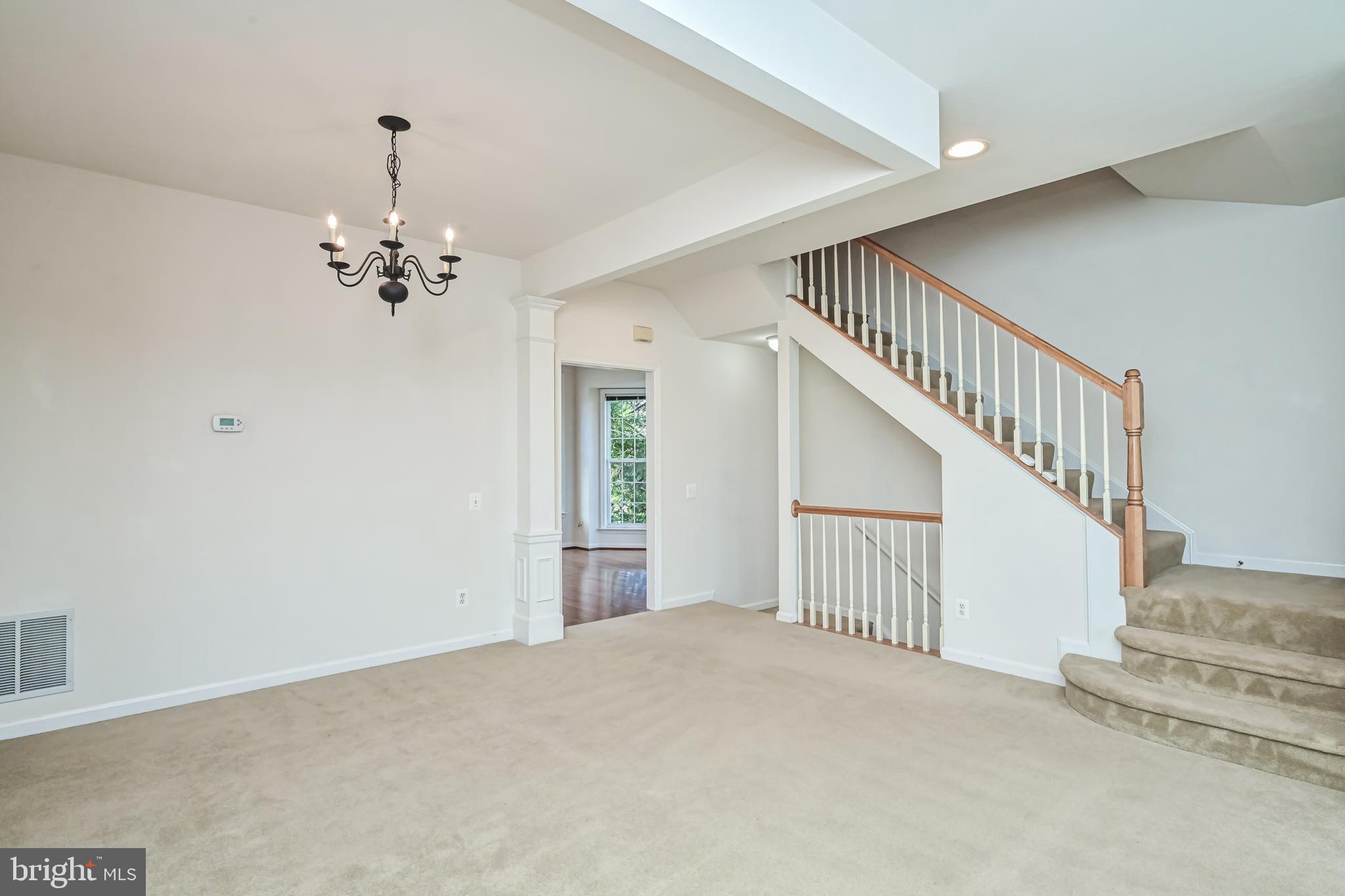 6332 Dunn COURT