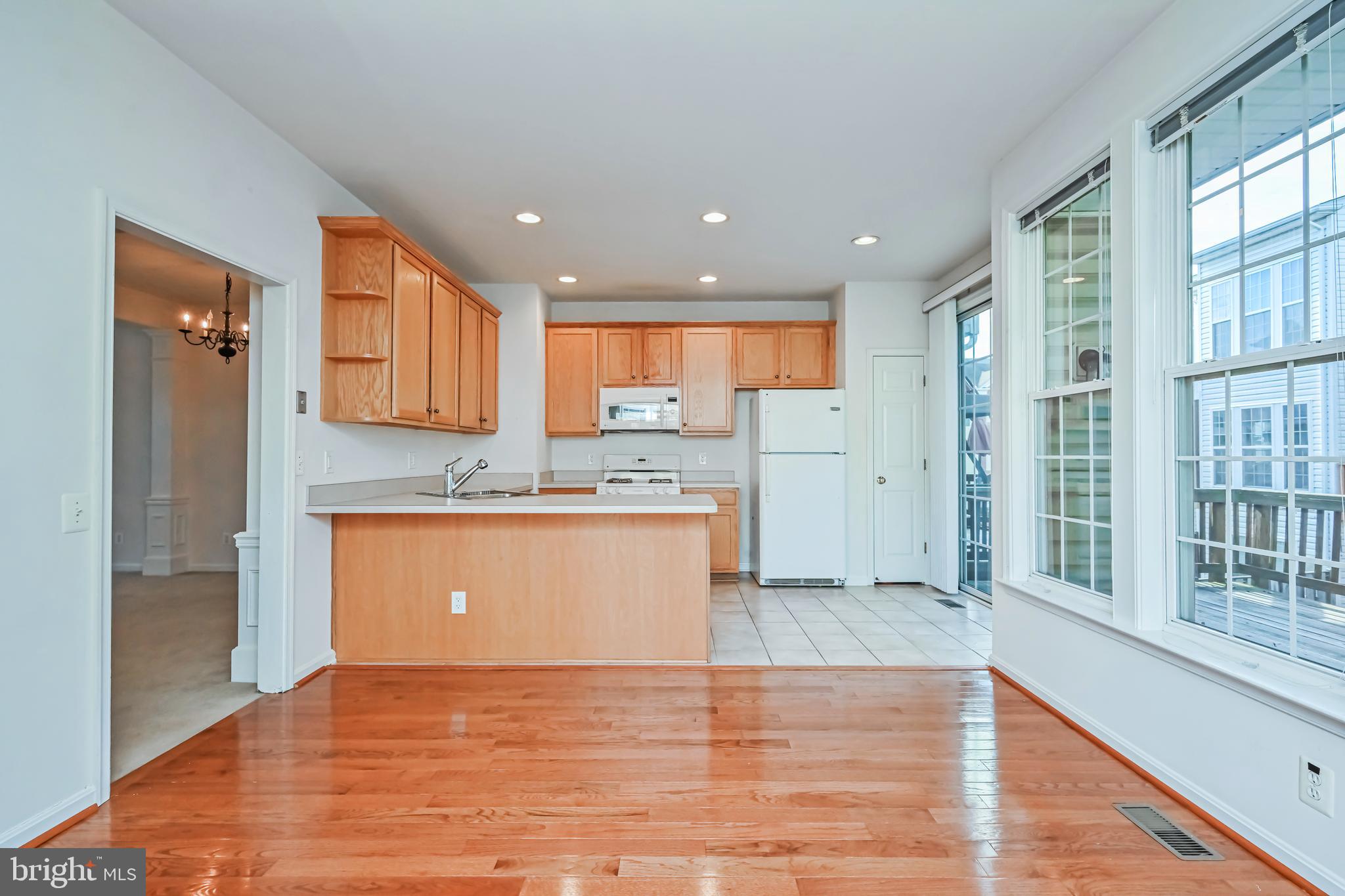 6332 Dunn COURT