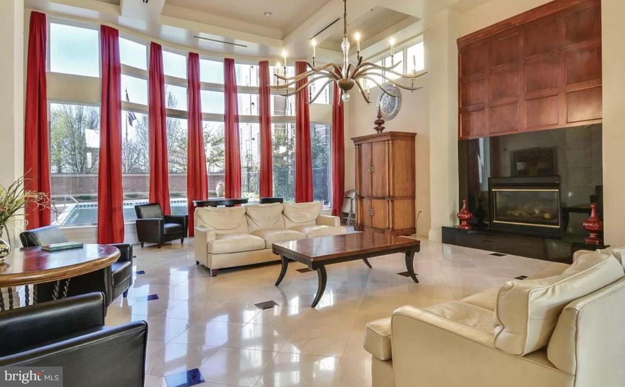 9480 Virginia Center BOULEVARD Unit: 119