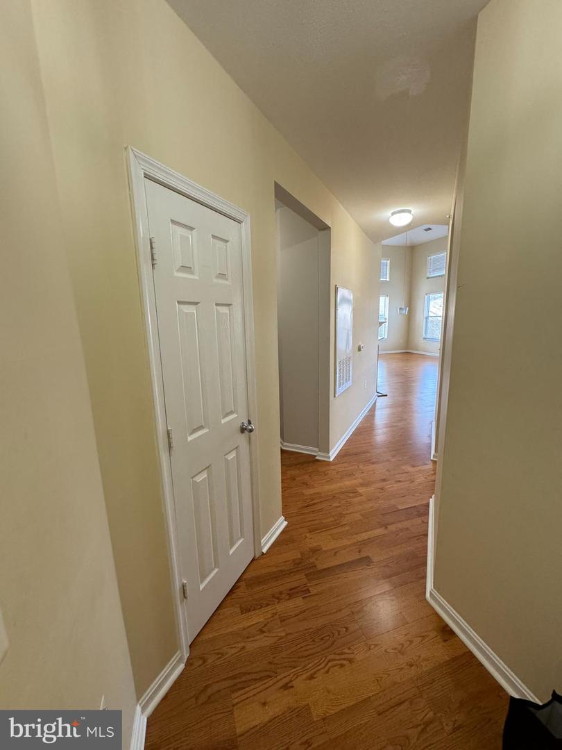 9490 Virginia Center BOULEVARD Unit: 425
