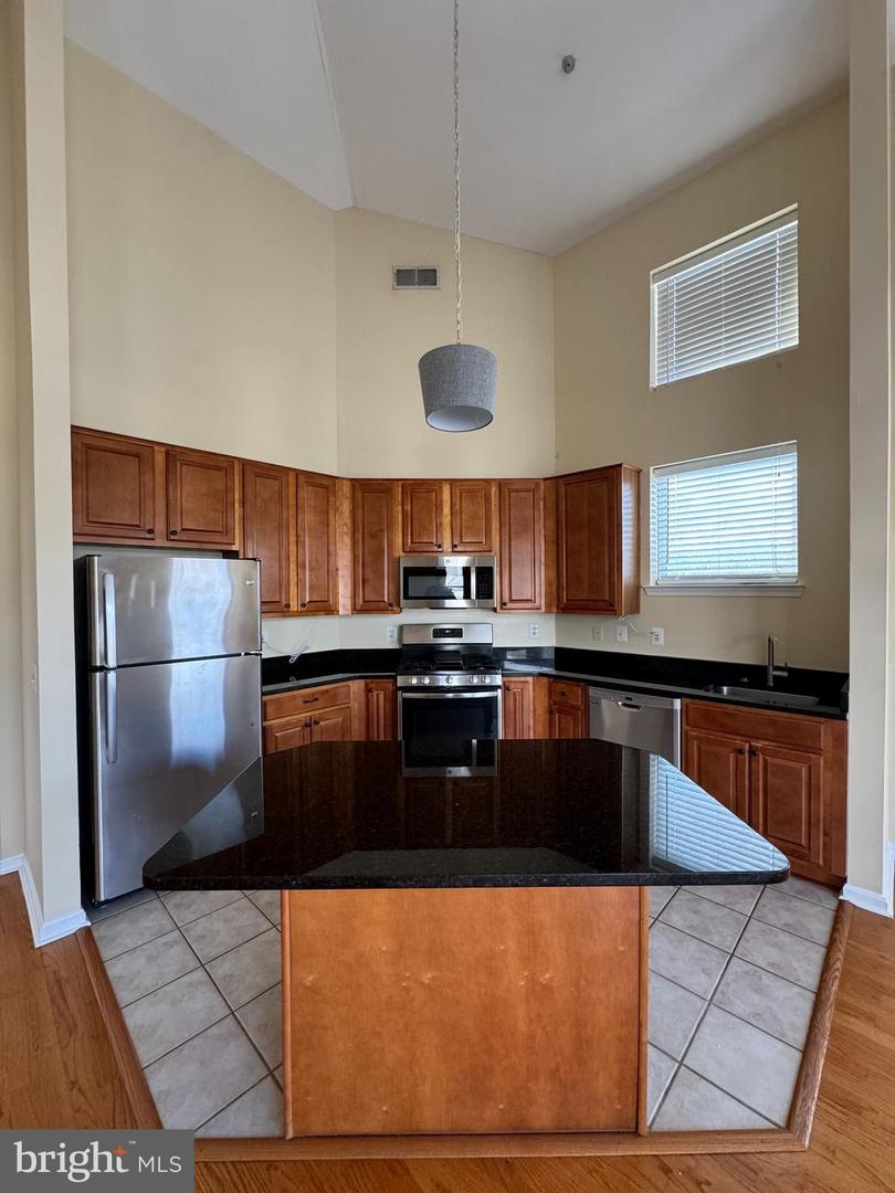 9490 Virginia Center BOULEVARD Unit: 425