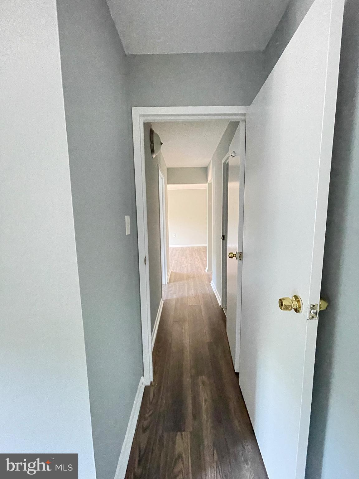 621 Center STREET Unit: T4
