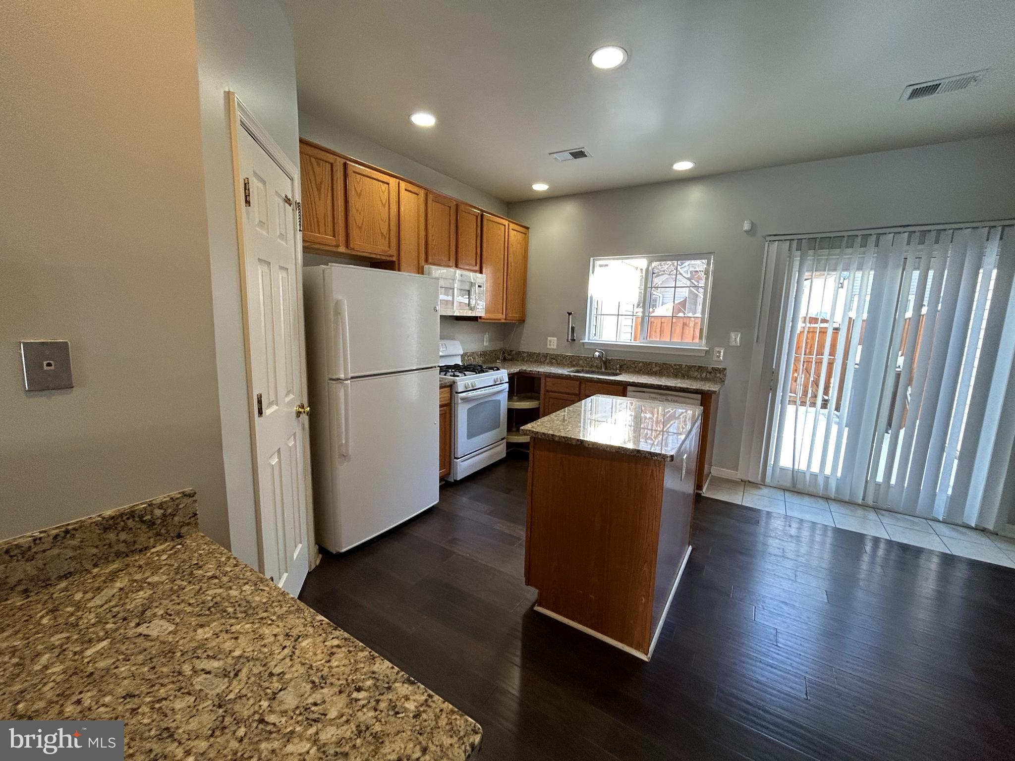 2423 Dew Meadow COURT