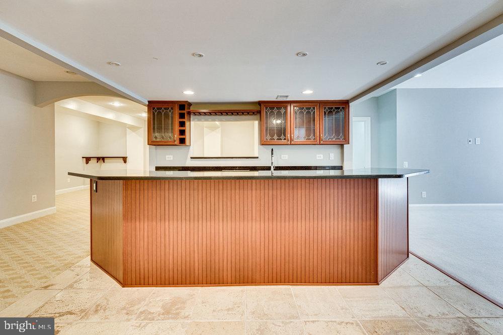 8923 Rhododendron CIRCLE