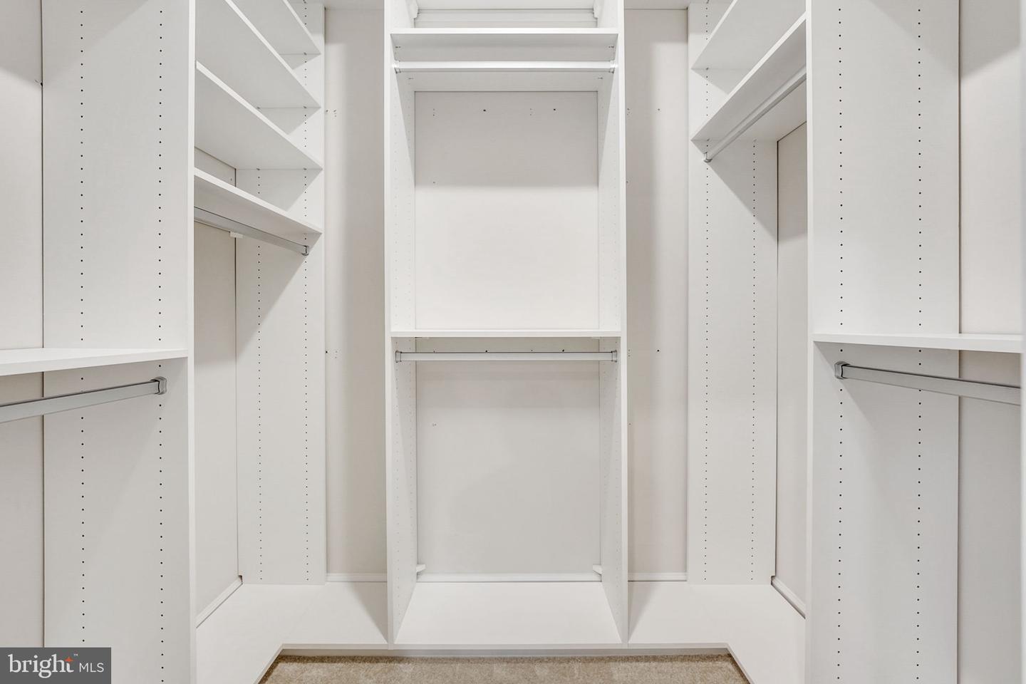 116 Market SQUARE NW Unit: 21
