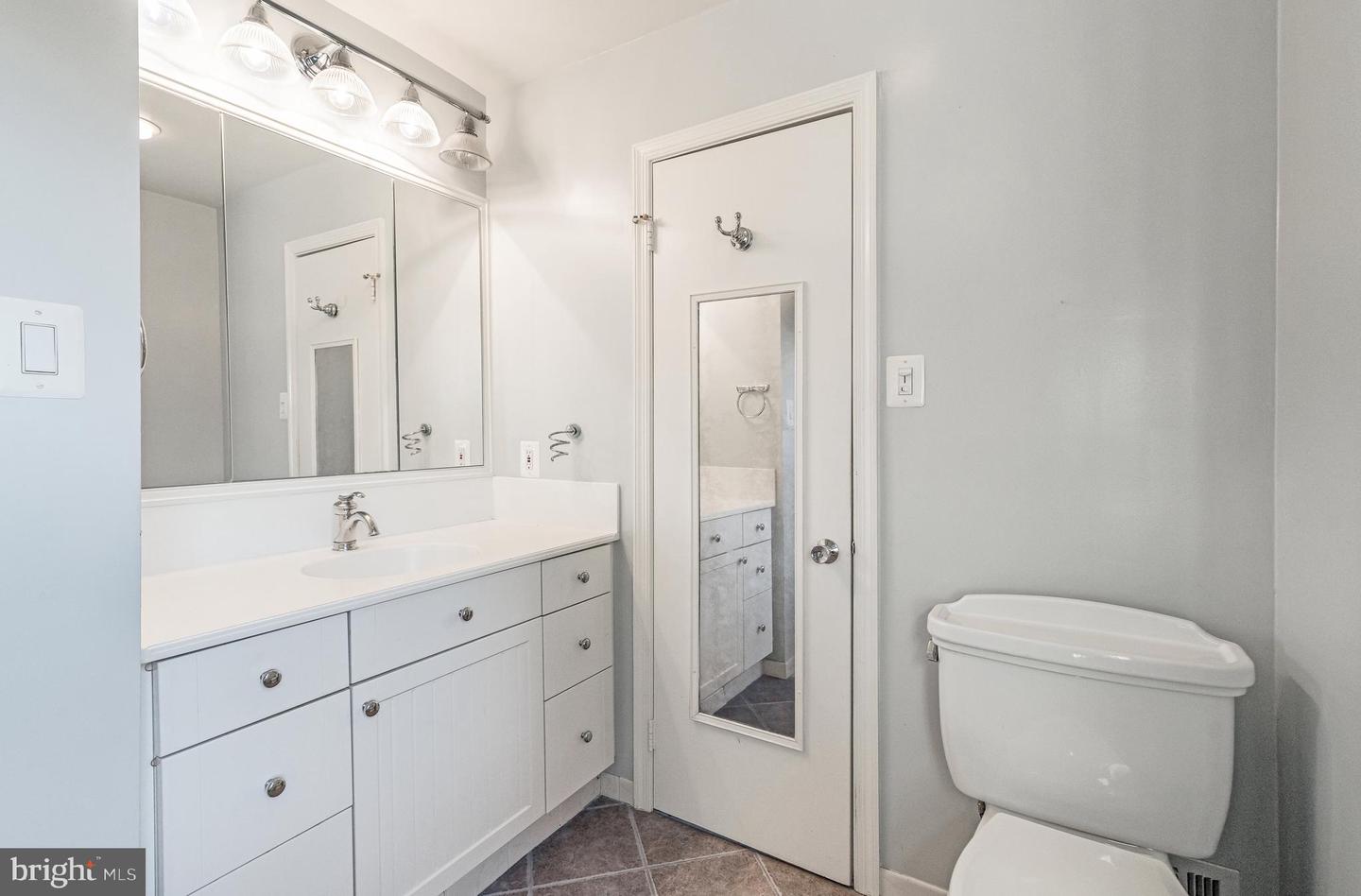 8432 Pulley COURT