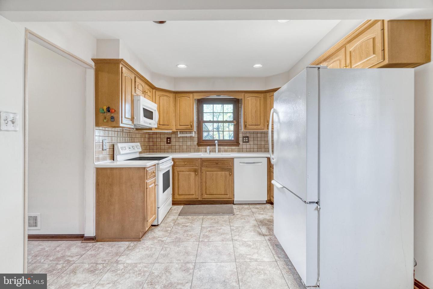8432 Pulley COURT