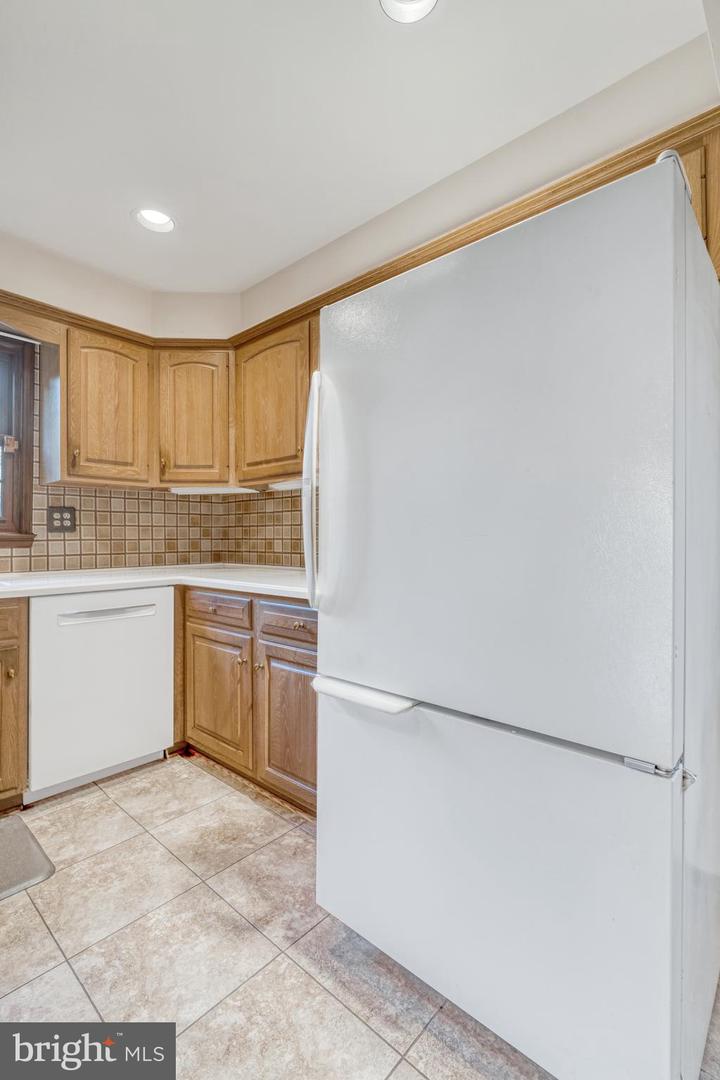 8432 Pulley COURT