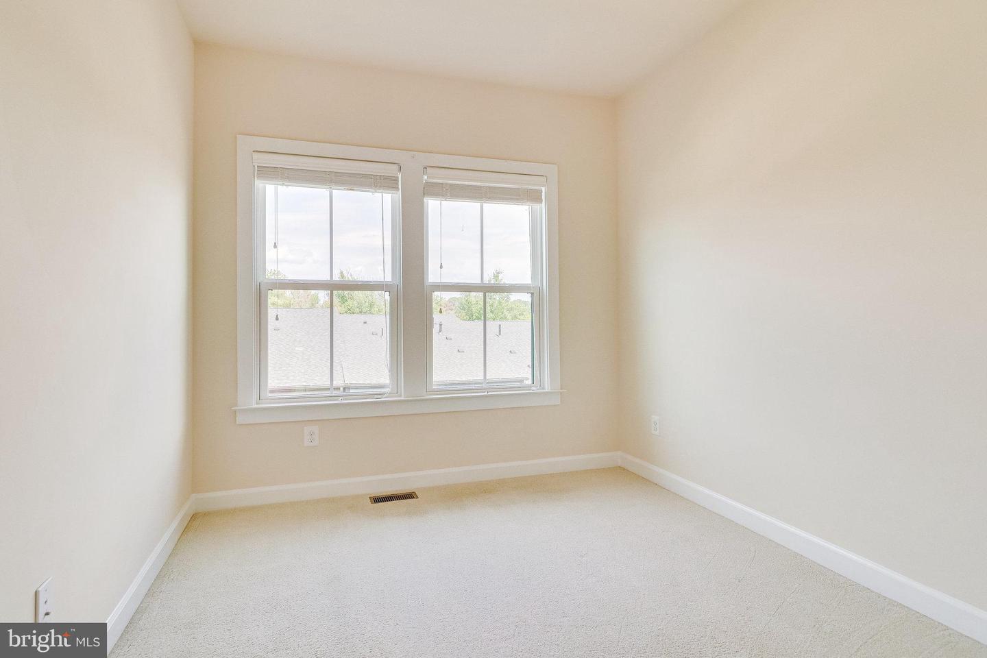 3119 Sundrops COURT