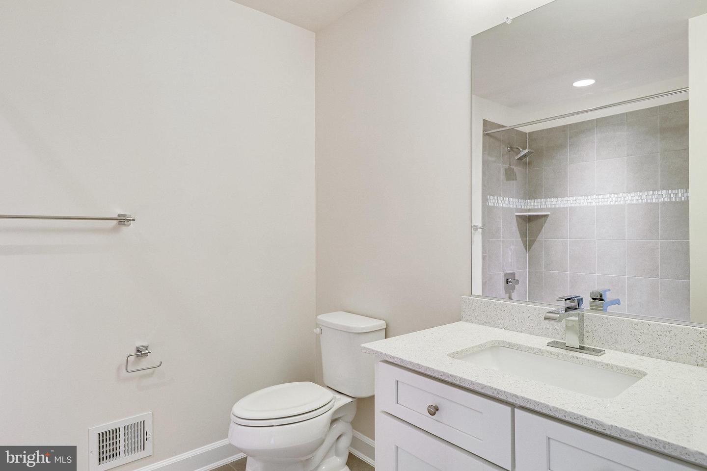 3119 Sundrops COURT