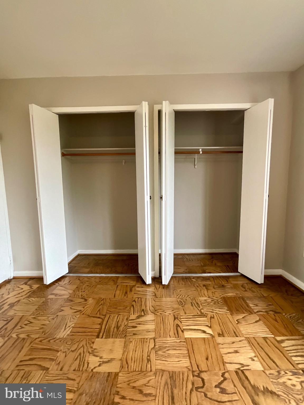 6621 Wakefield DRIVE Unit: 317