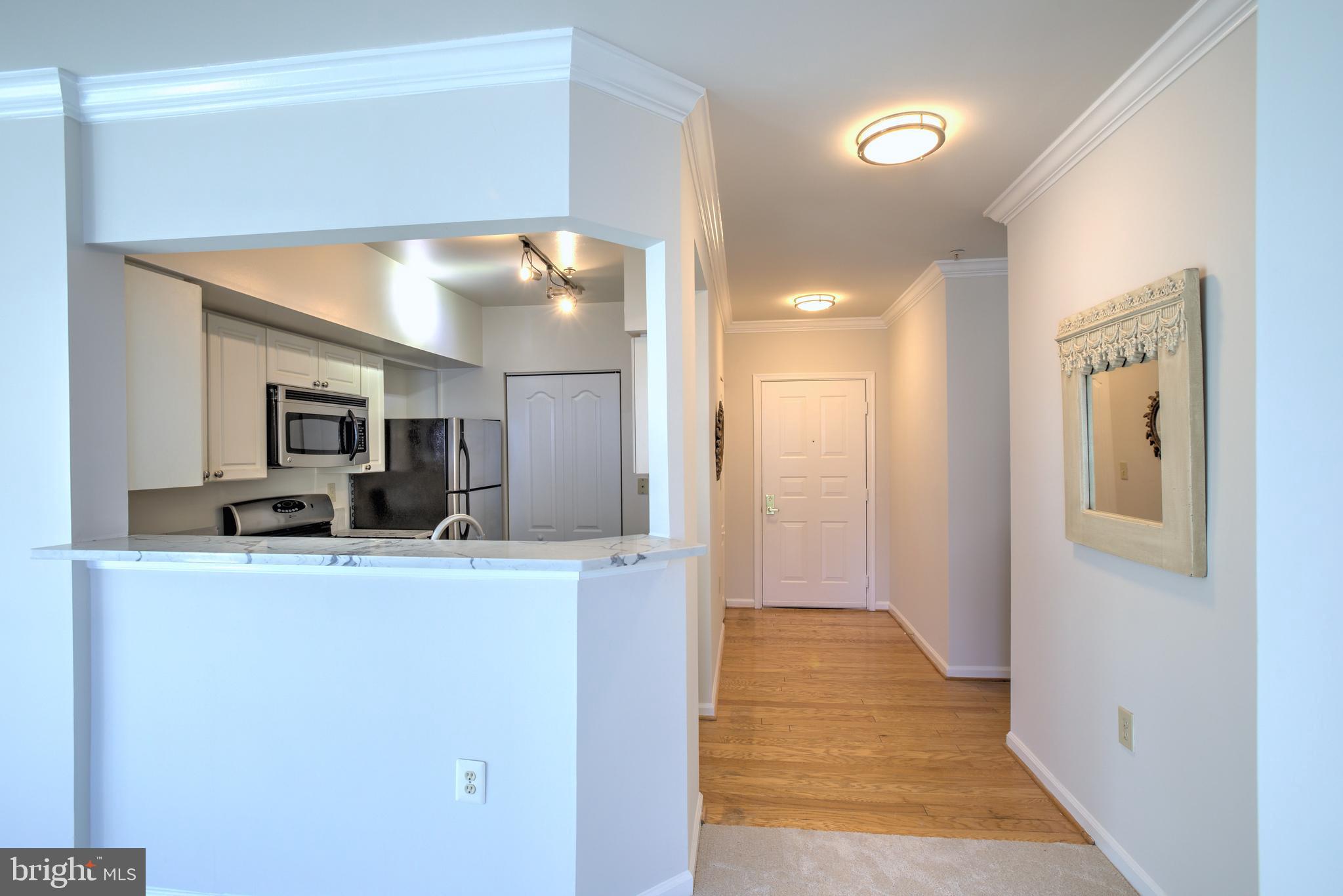 12913 Alton SQUARE Unit: 407