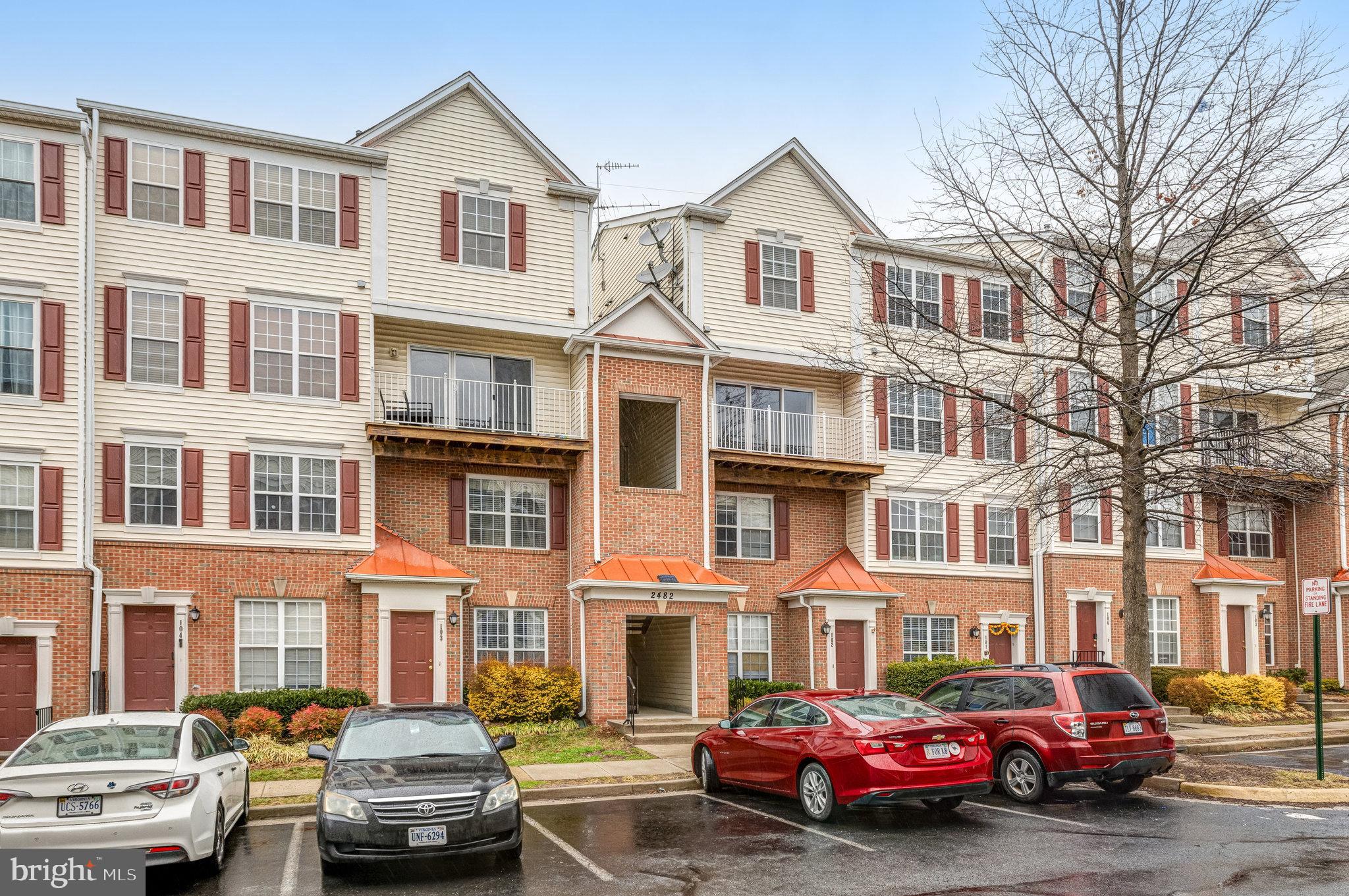 2482 Angeline Dr #303