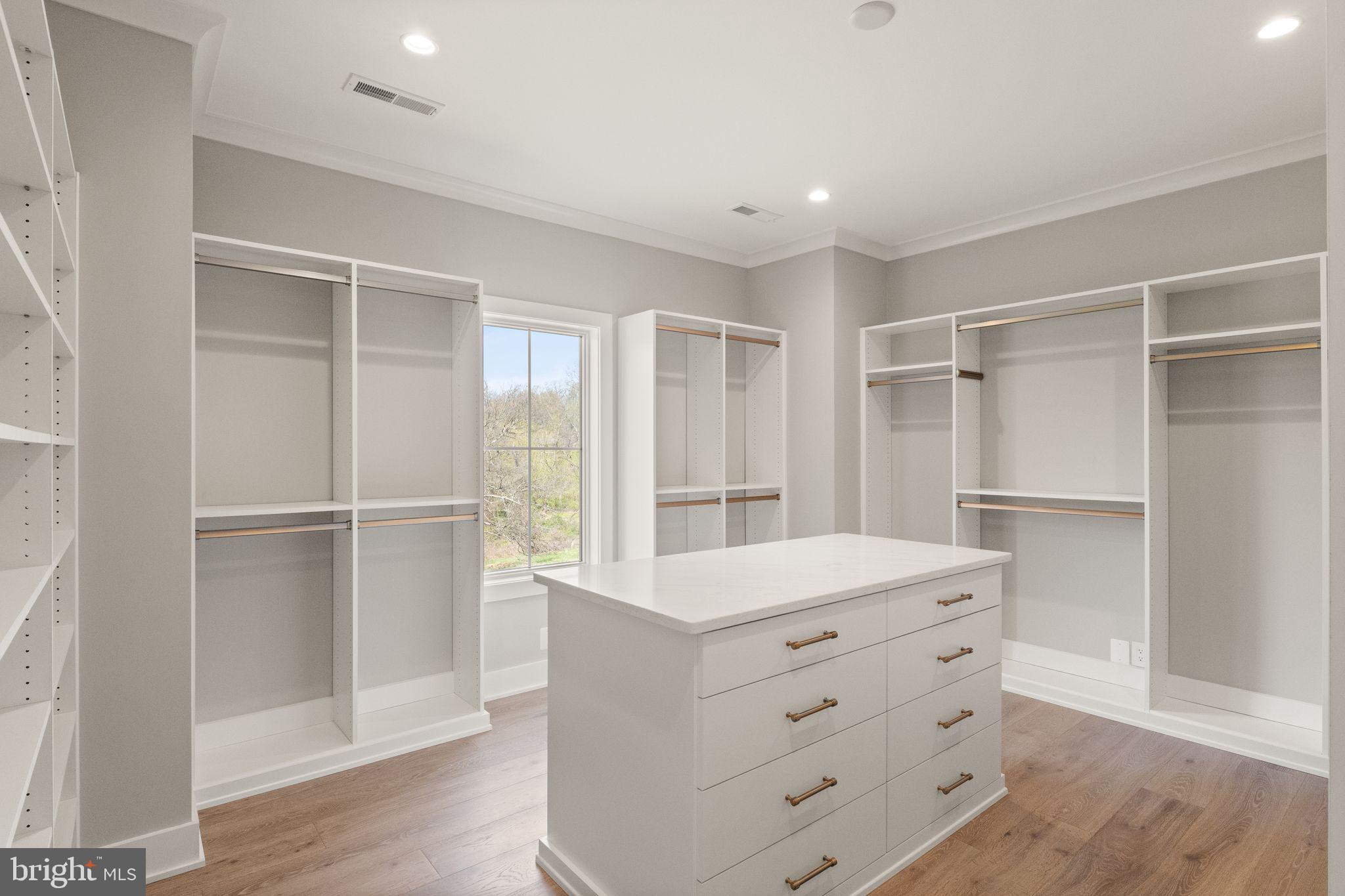 1712 Dalewood Place Pl