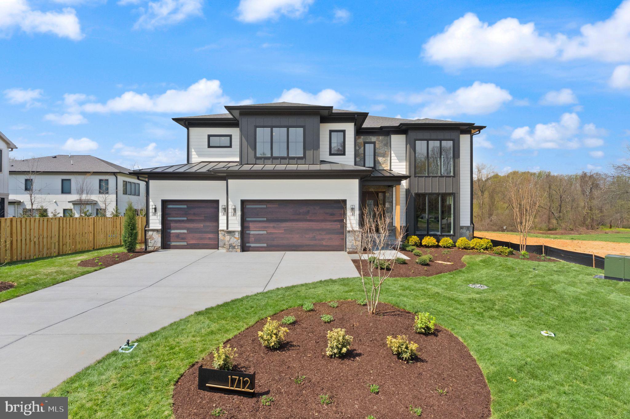 1712 Dalewood Place Pl