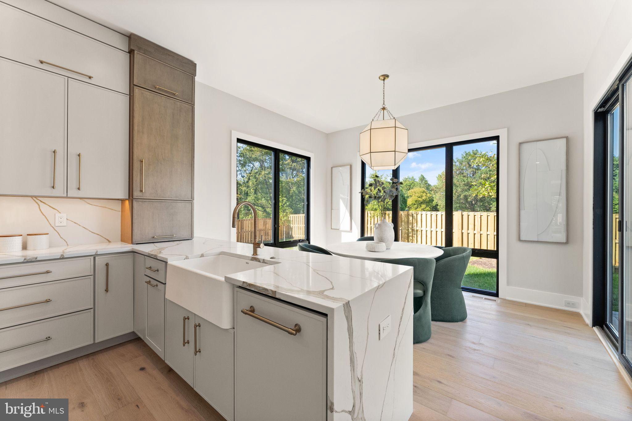 1710 Dalewood Place Pl