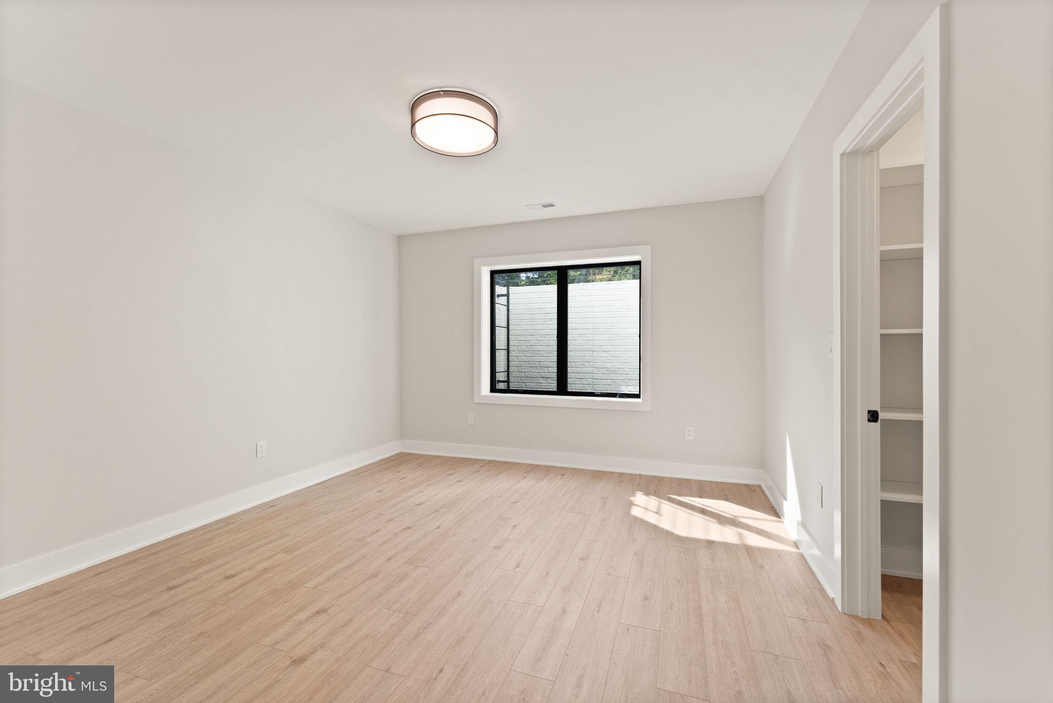 1710 Dalewood Place Pl