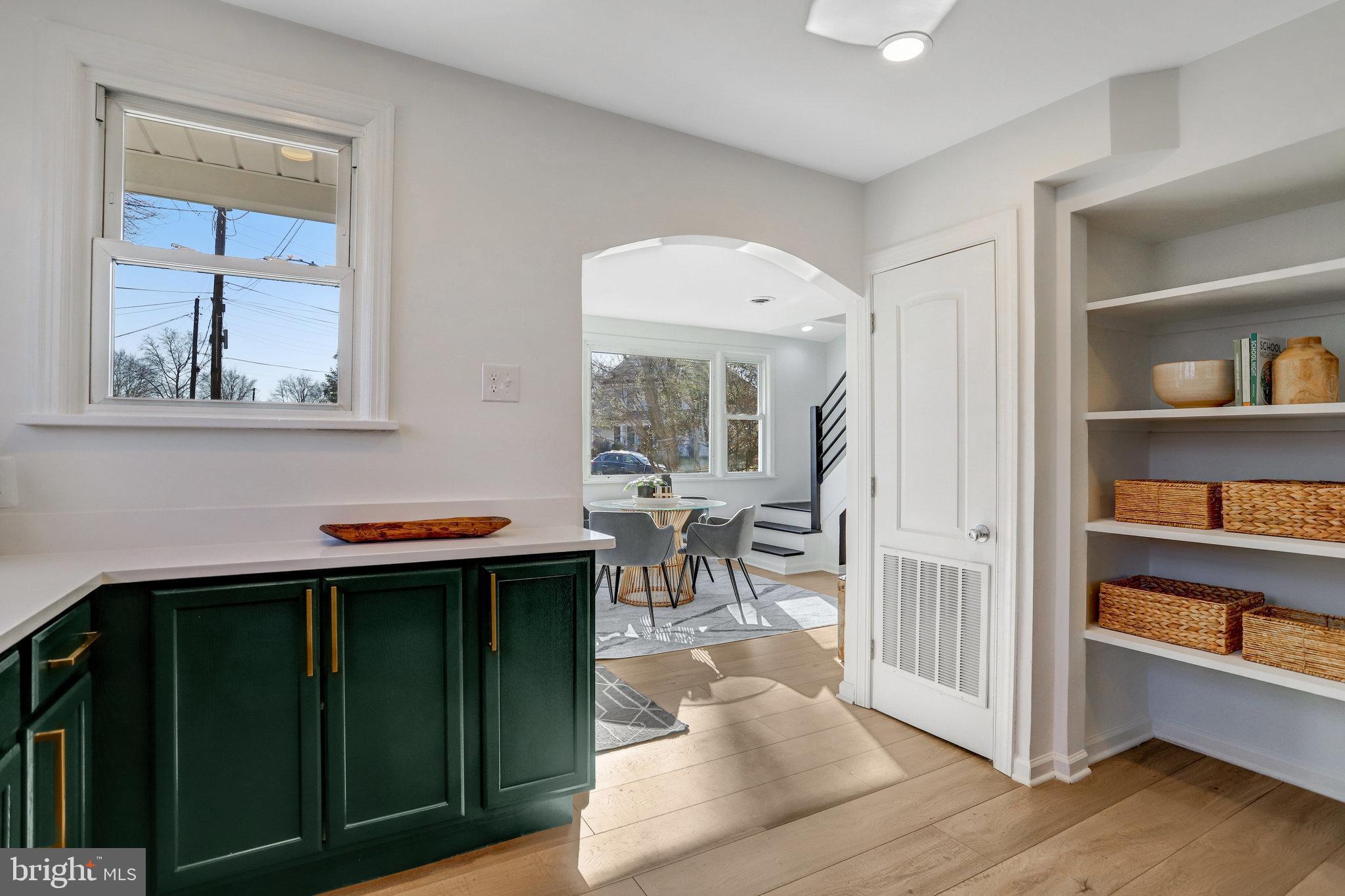 3201 Blundell Circle