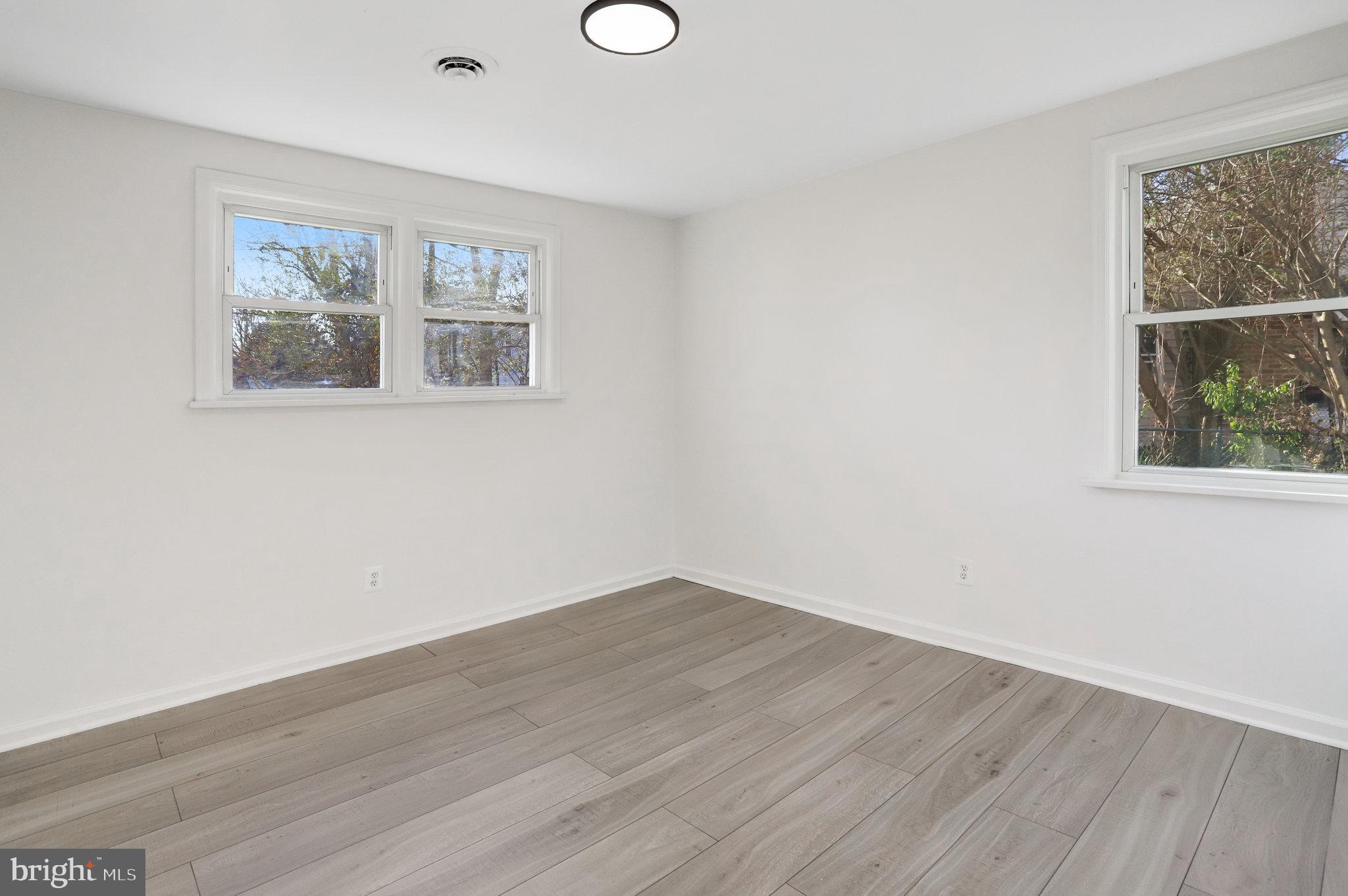 3201 Blundell Circle