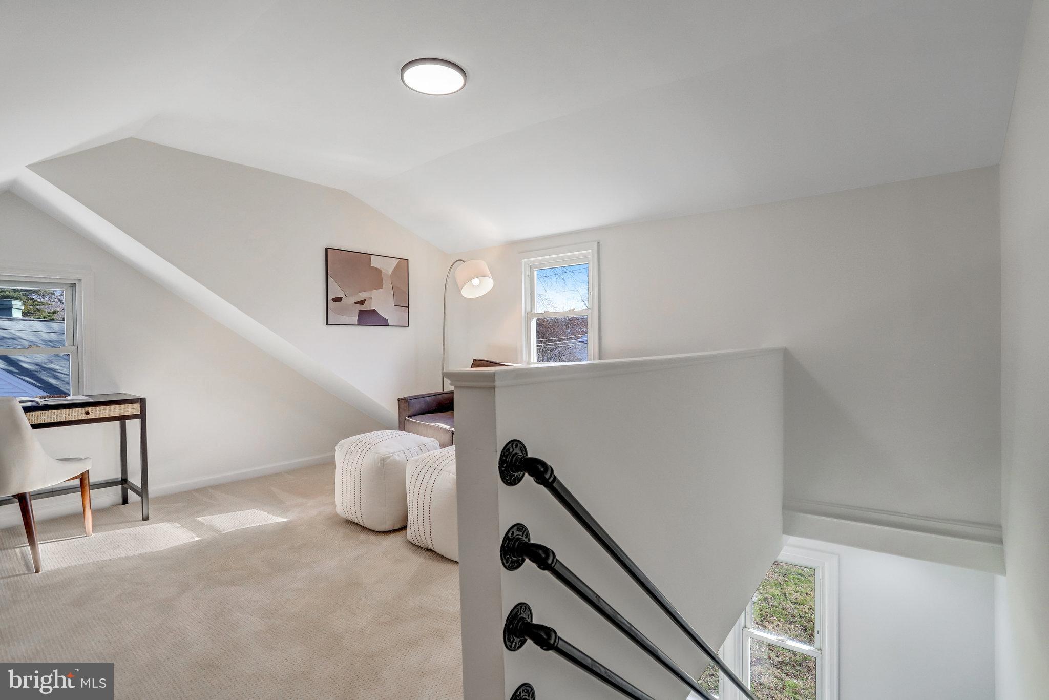 3201 Blundell Circle