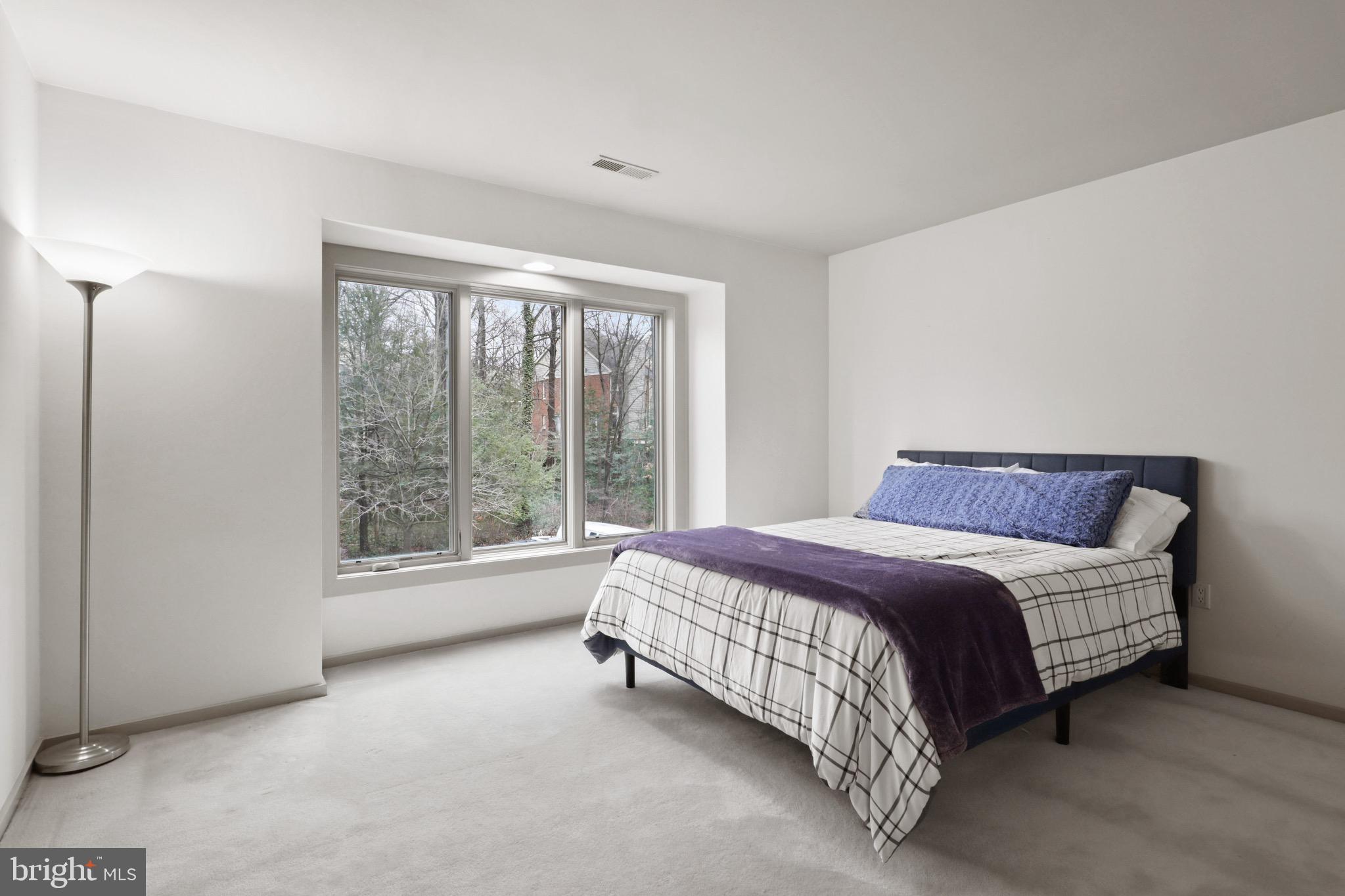 1408 Hemingway COURT