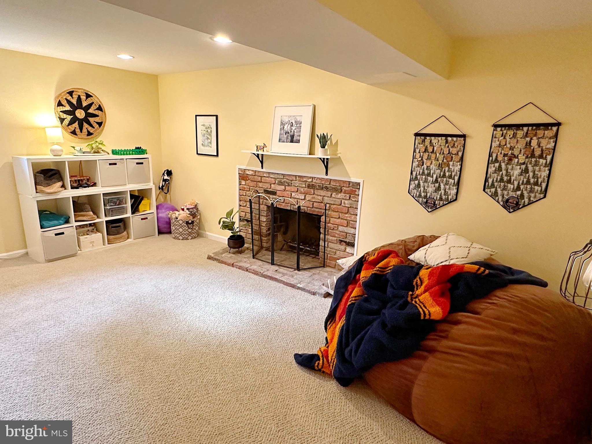 422 Old Courthouse ROAD NE