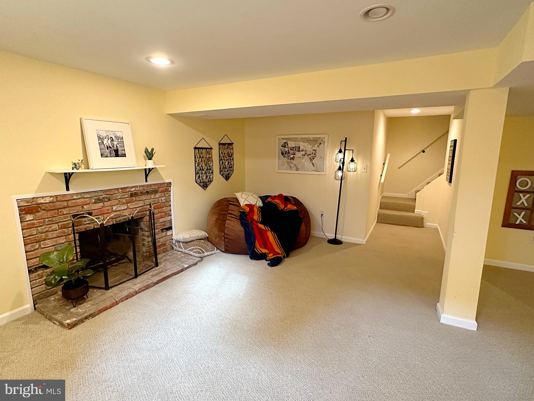 422 Old Courthouse ROAD NE