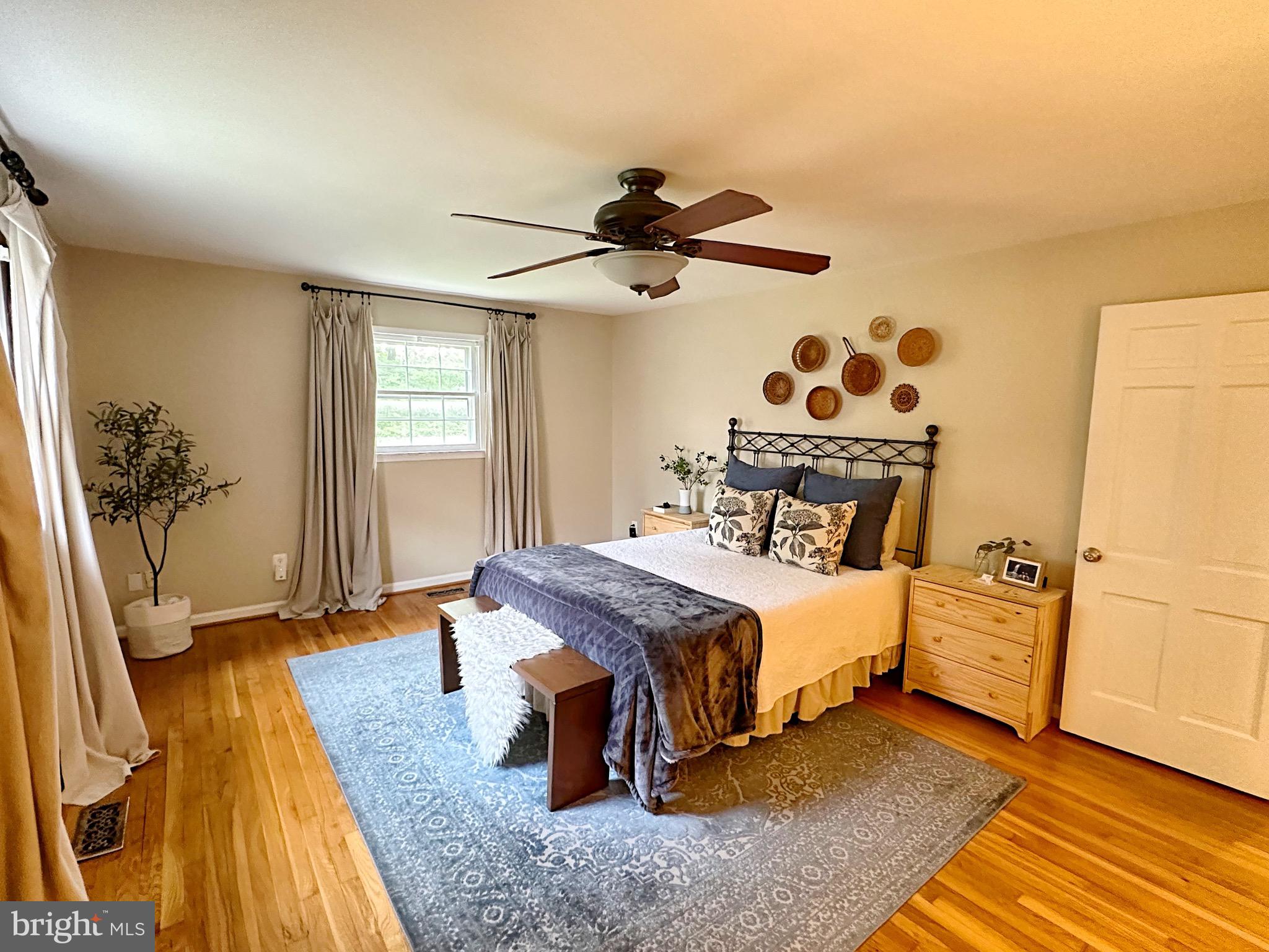422 Old Courthouse ROAD NE