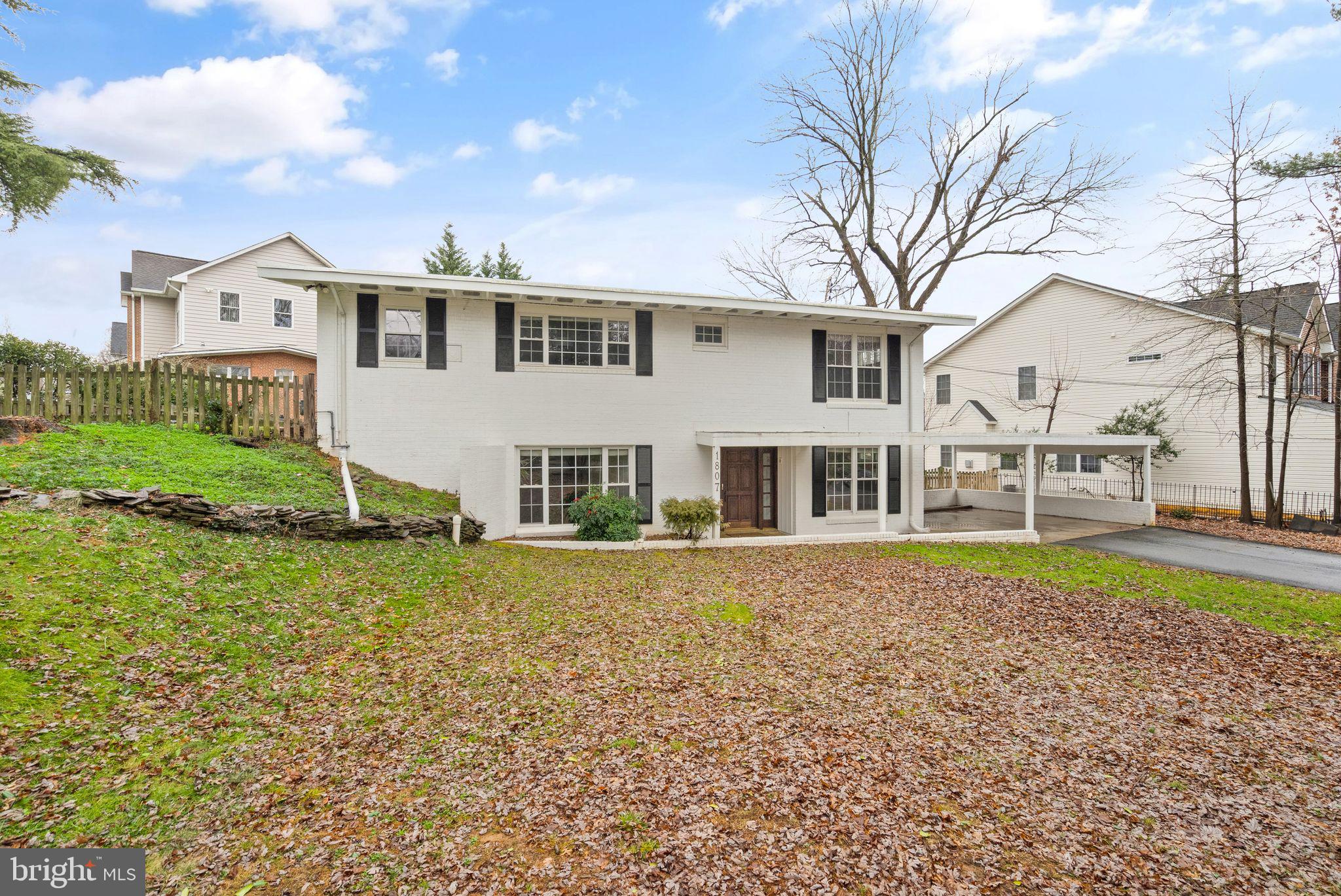 1807 Youngblood Street