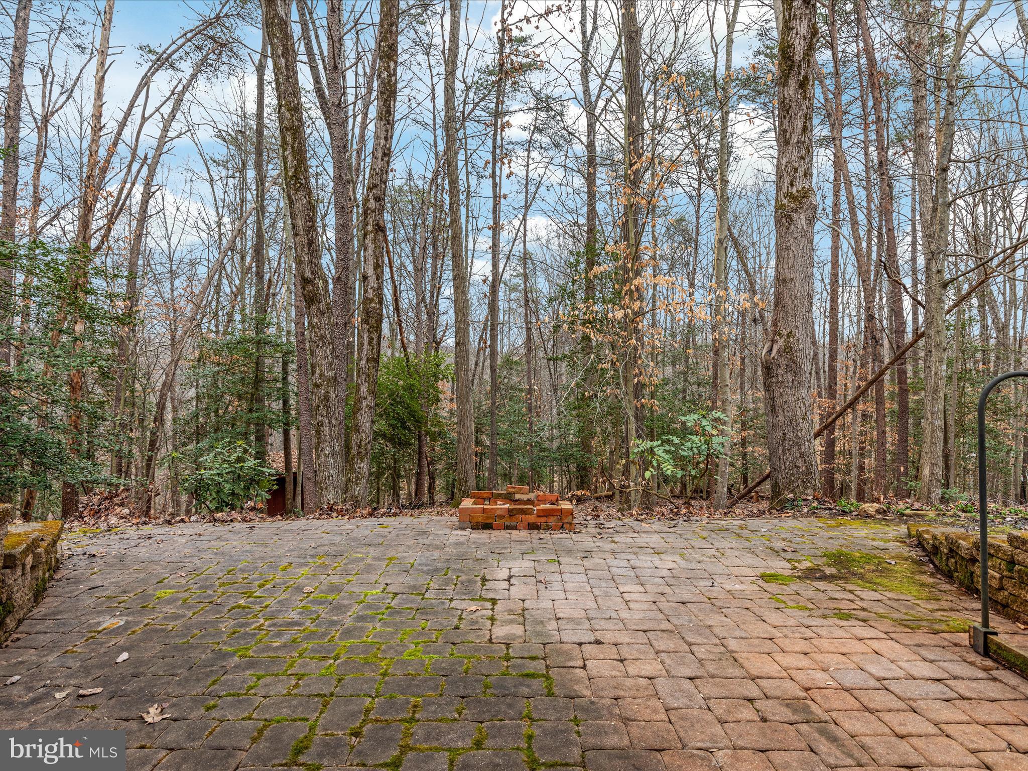 8215 Cub den Court