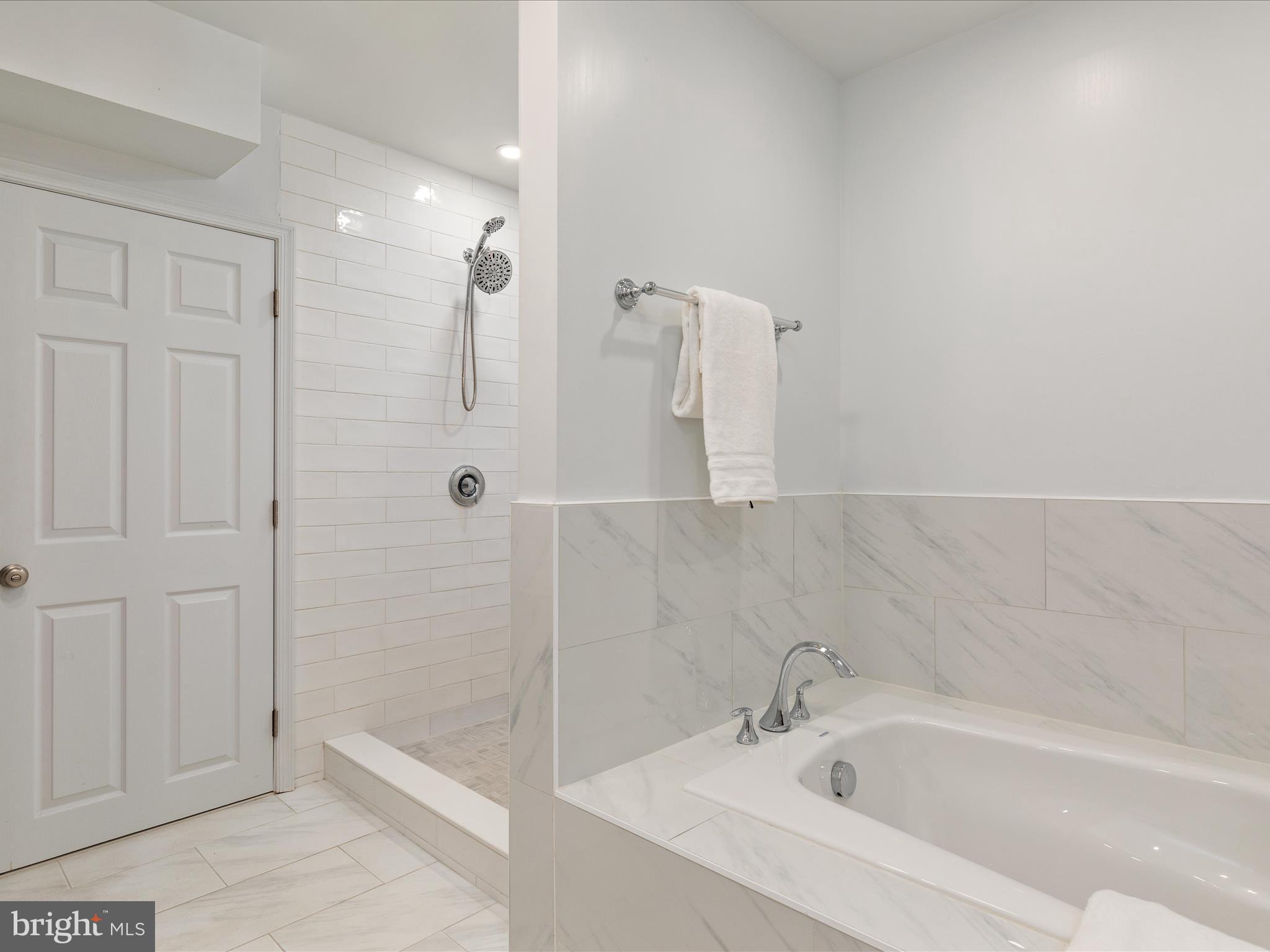 8215 Cub den Court
