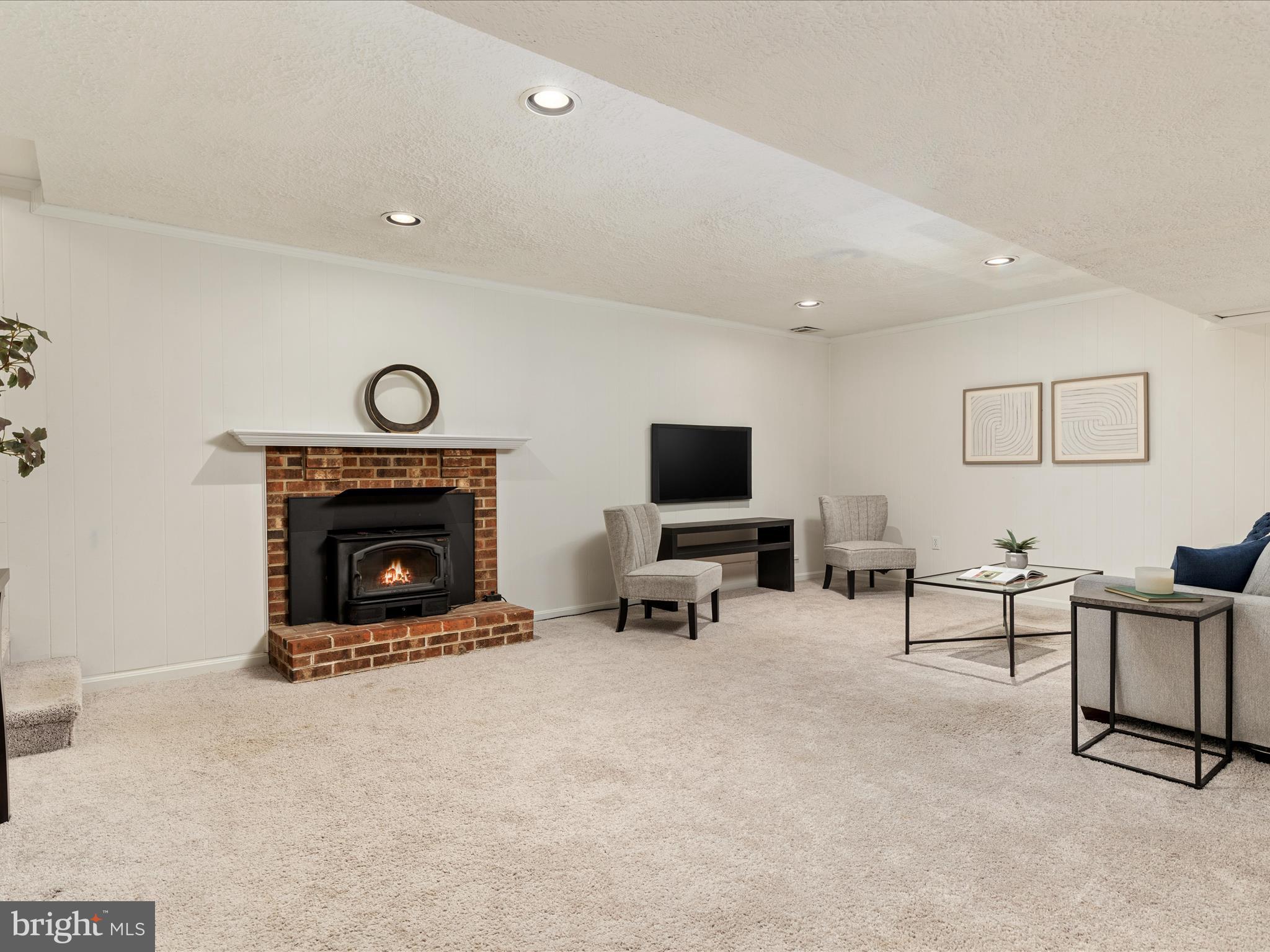 8215 Cub den Court