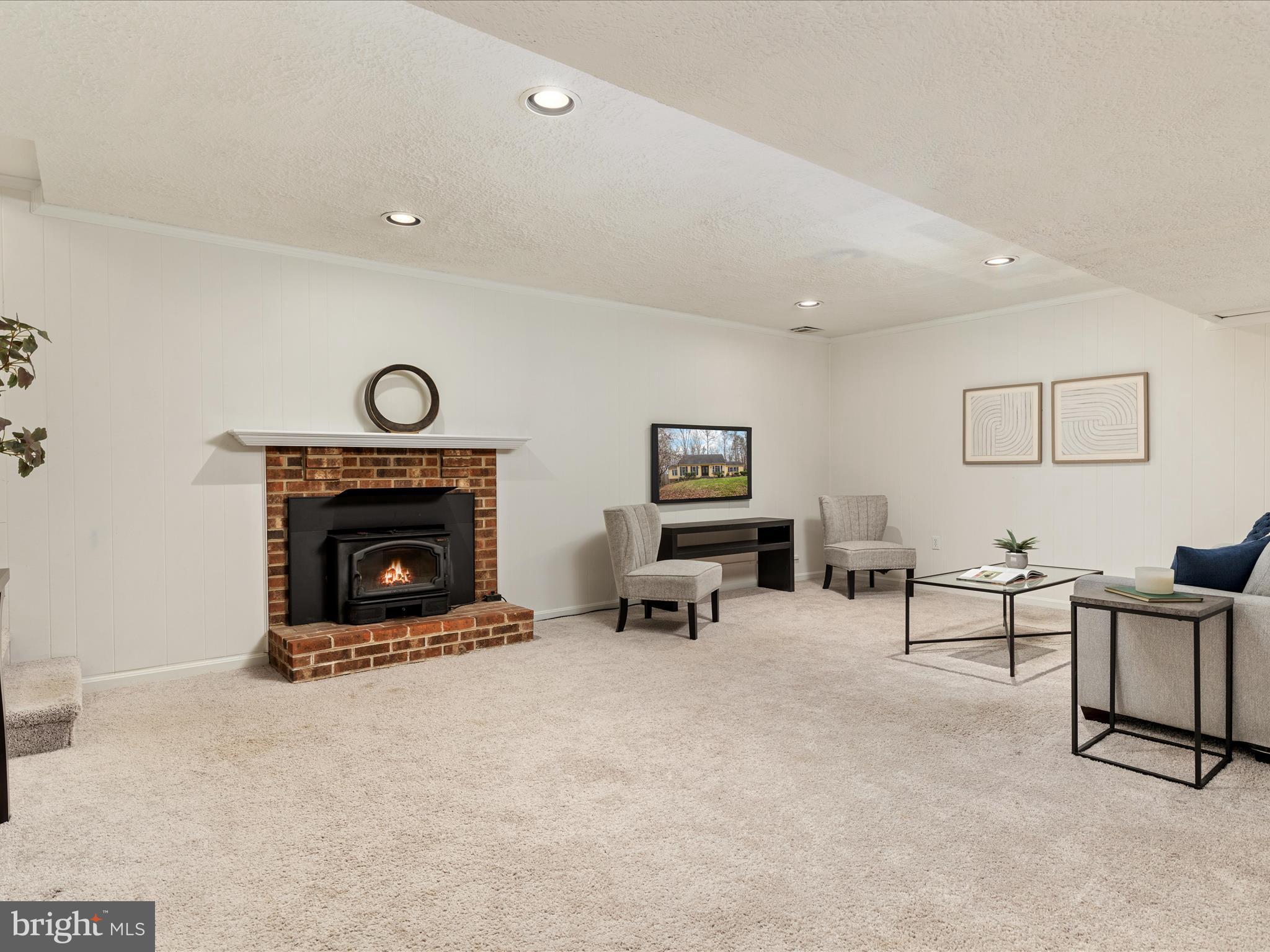 8215 Cub den Court