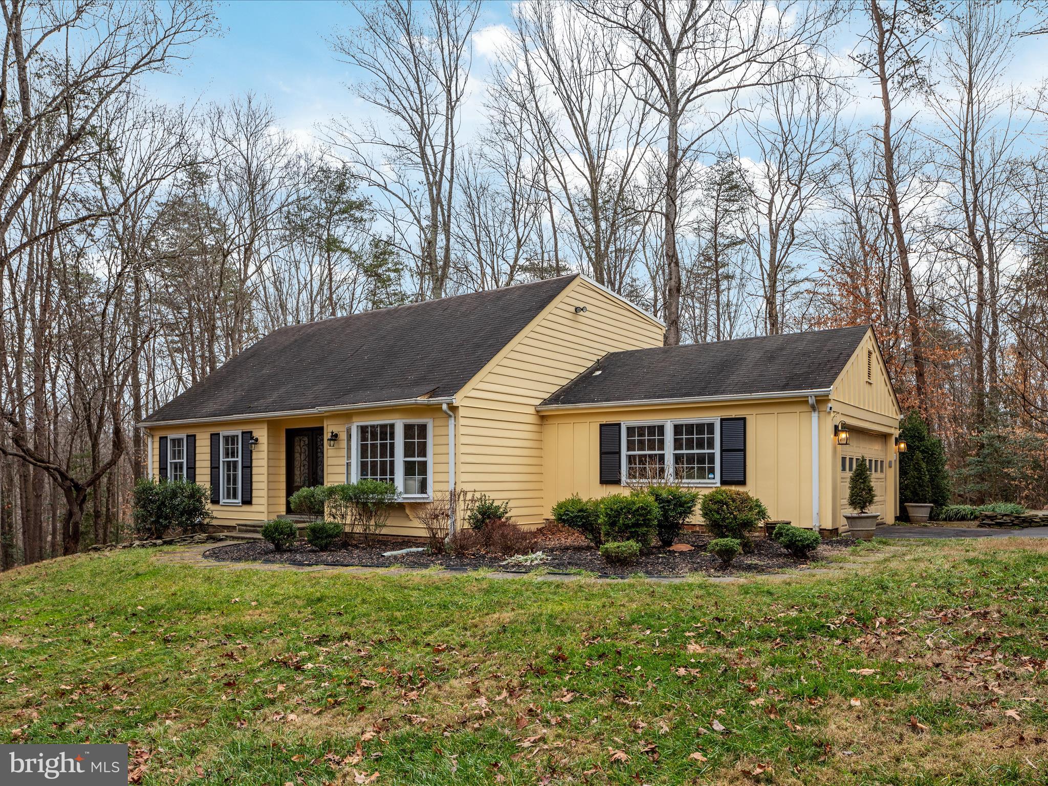 8215 Cub den Court