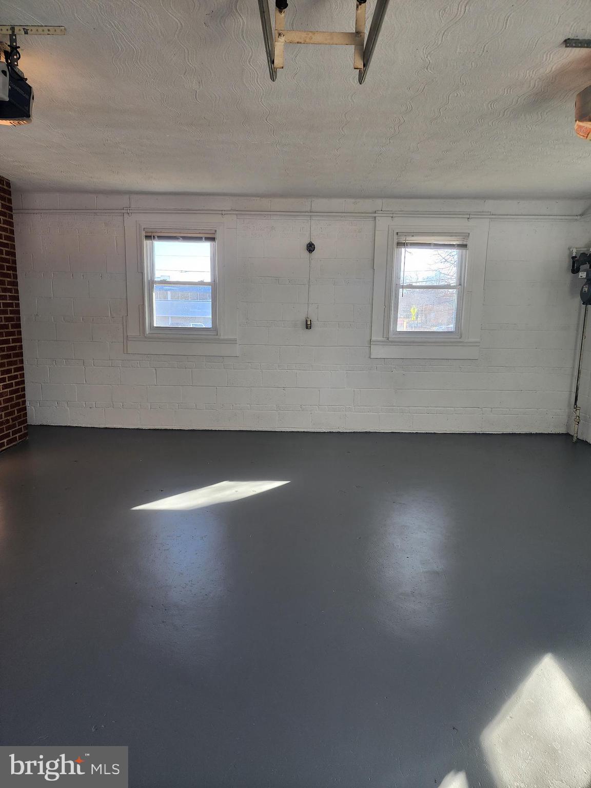 6017 Westchester Street