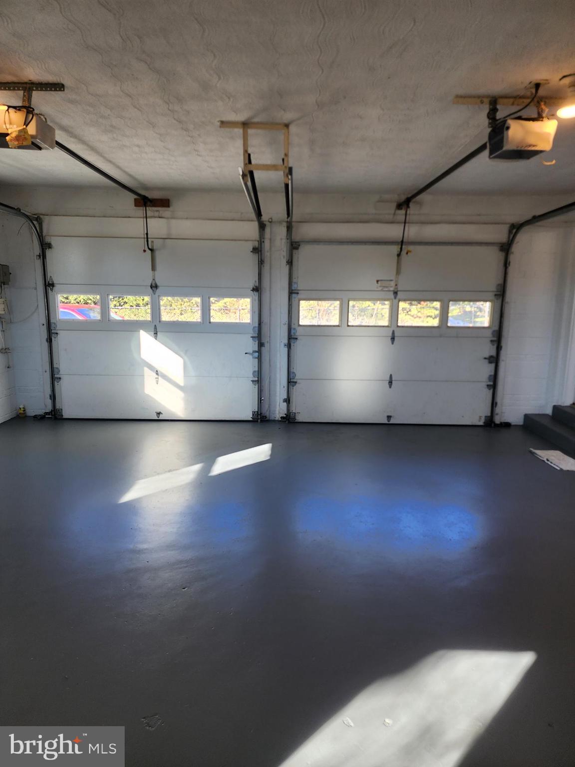 6017 Westchester Street