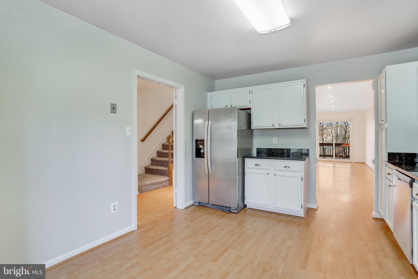 7606 Southern Oak Drive