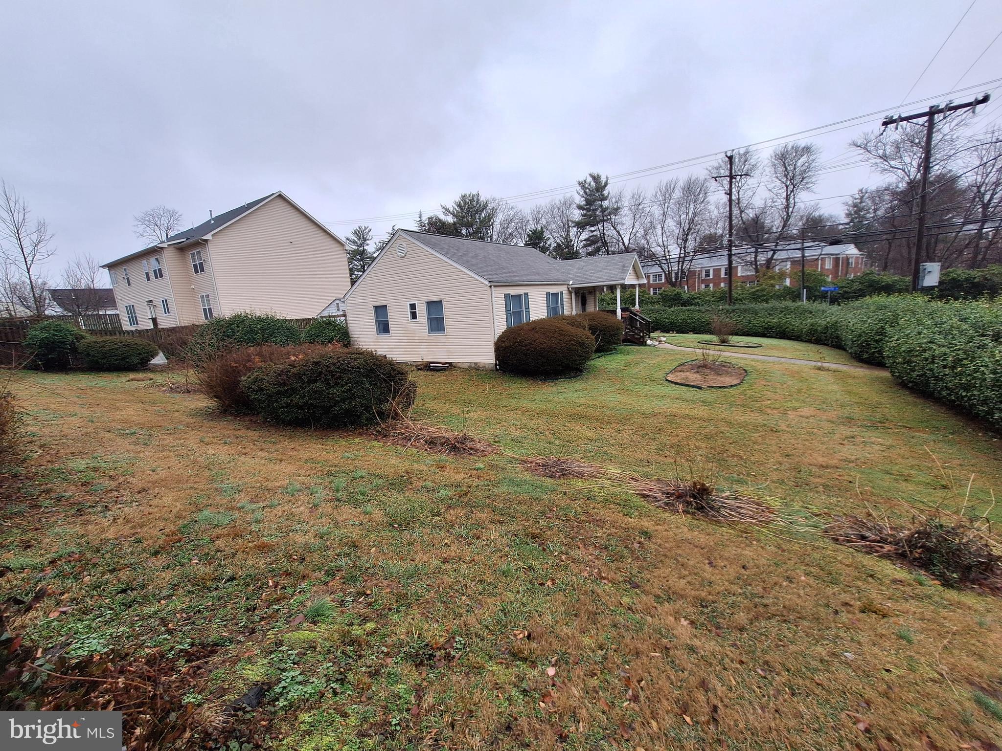 1830 Griffith Road
