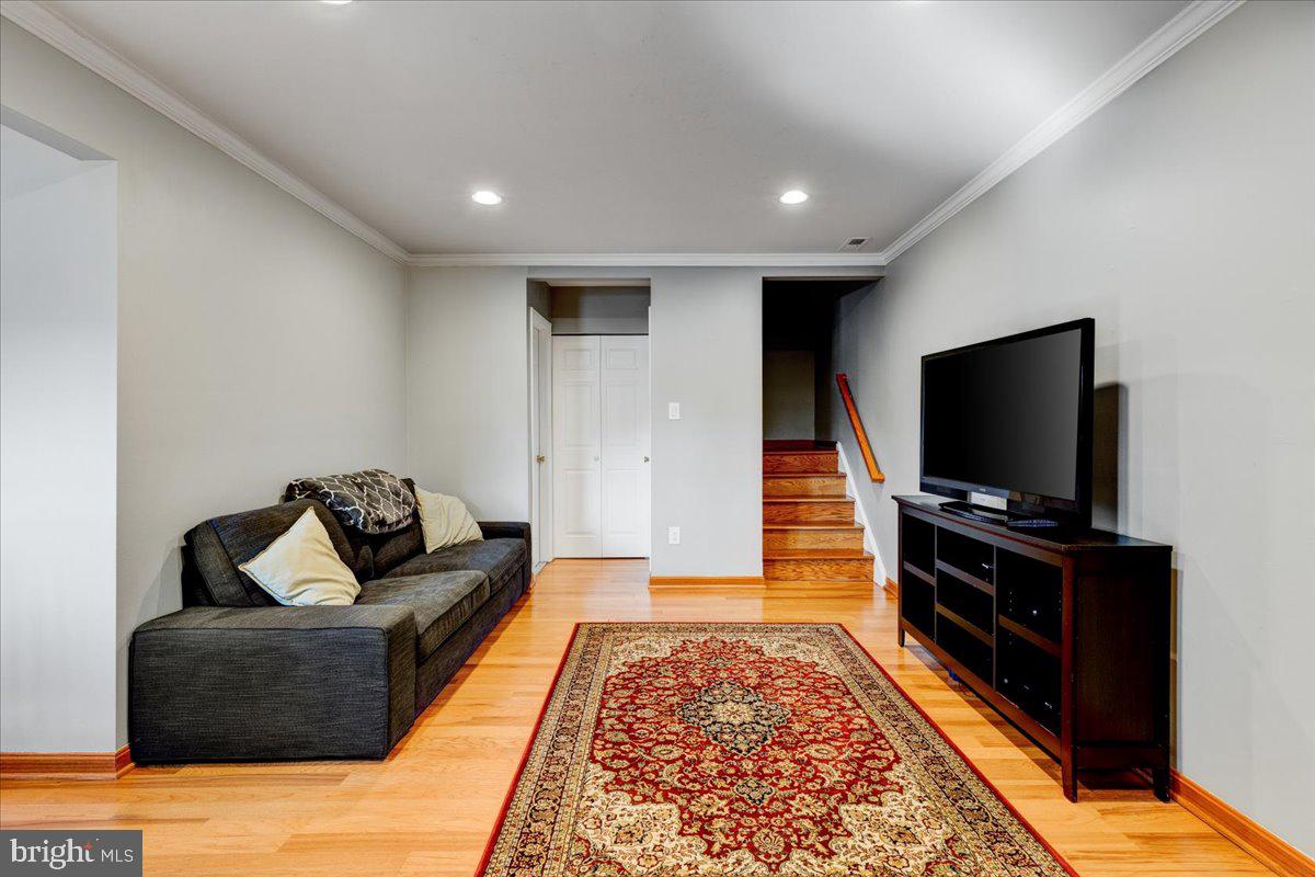 3811 Joshua Place Unit: D