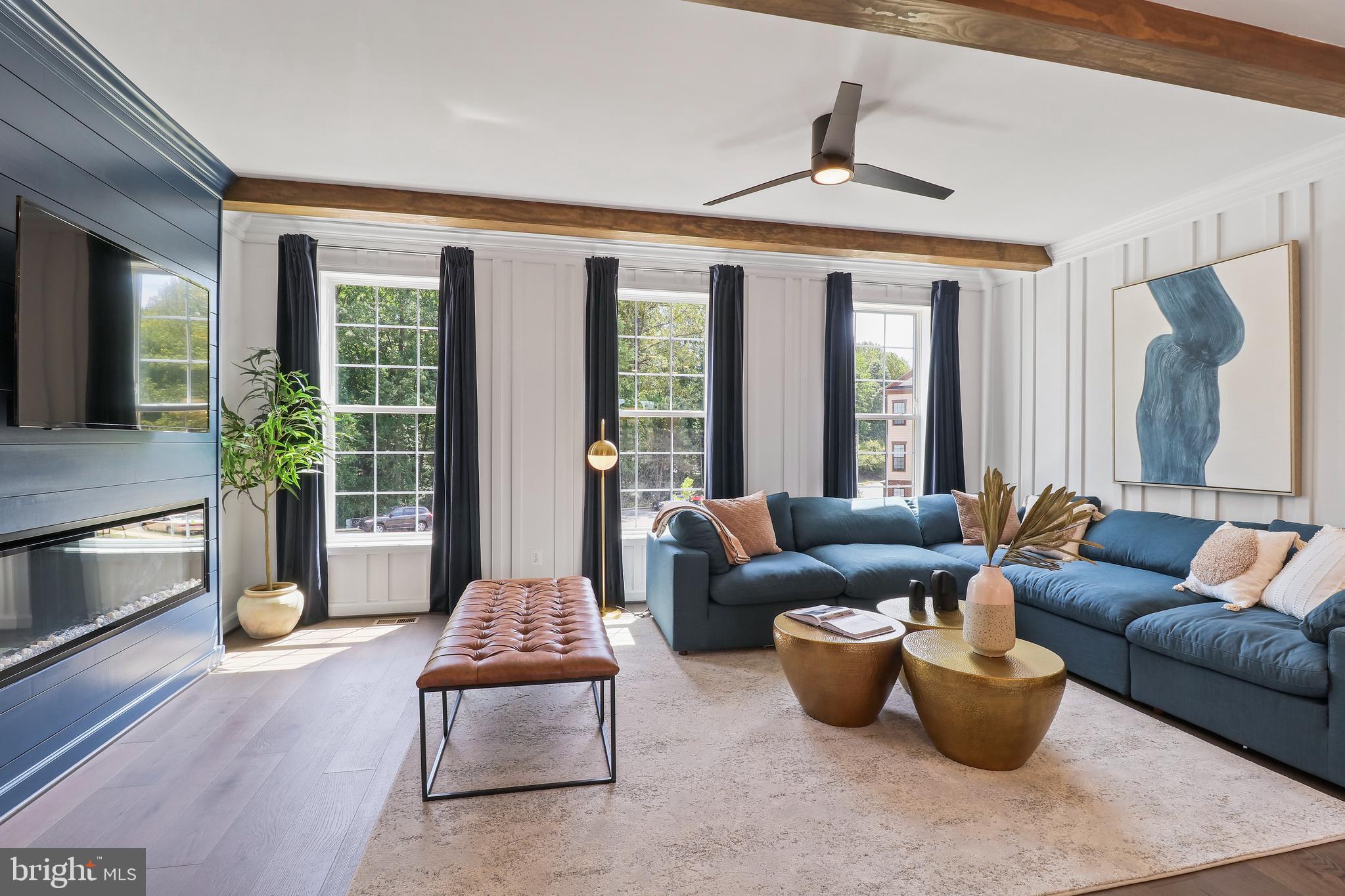 4368 Fair Lakes Court