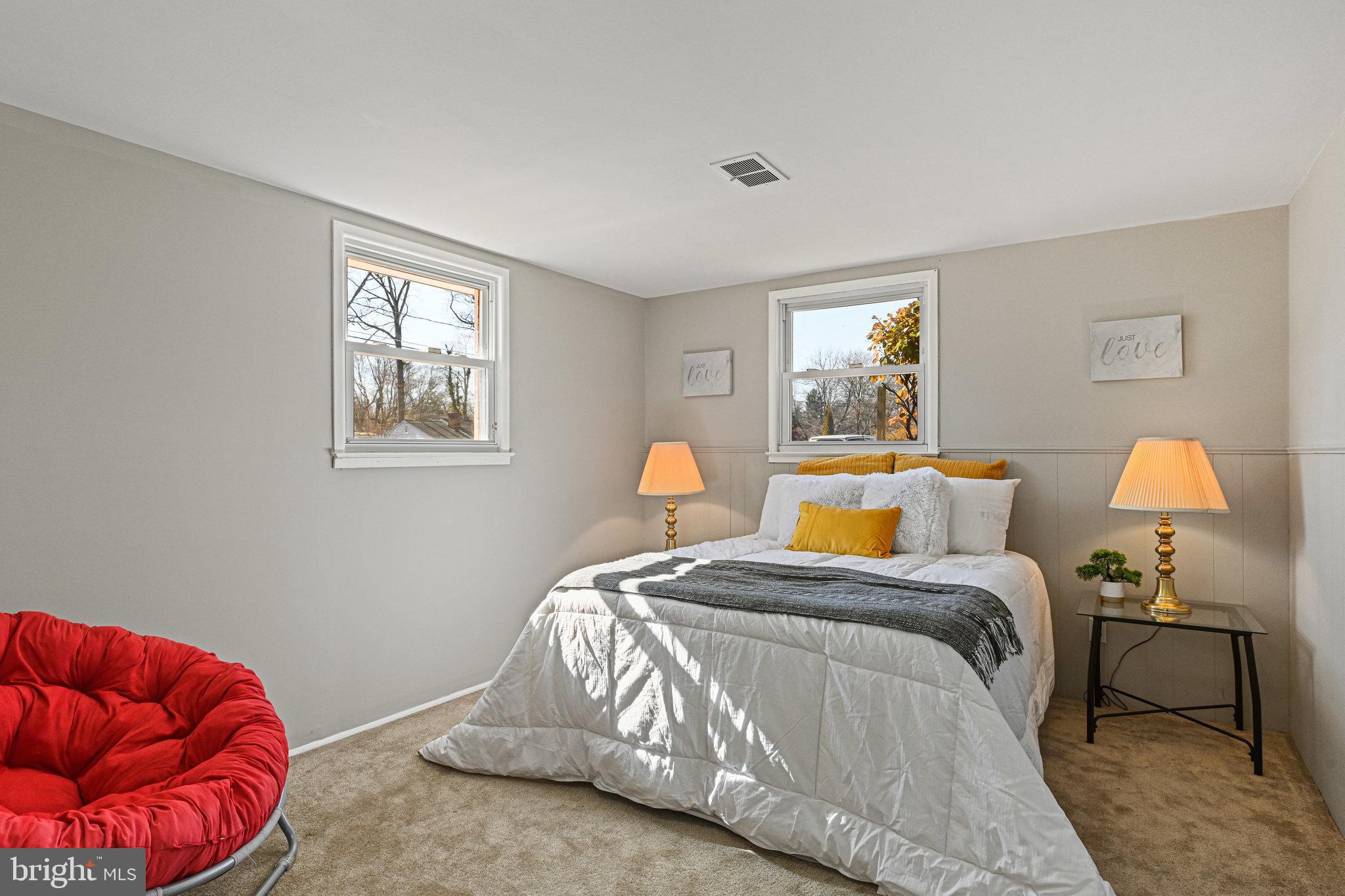 7910 Gosport Lane