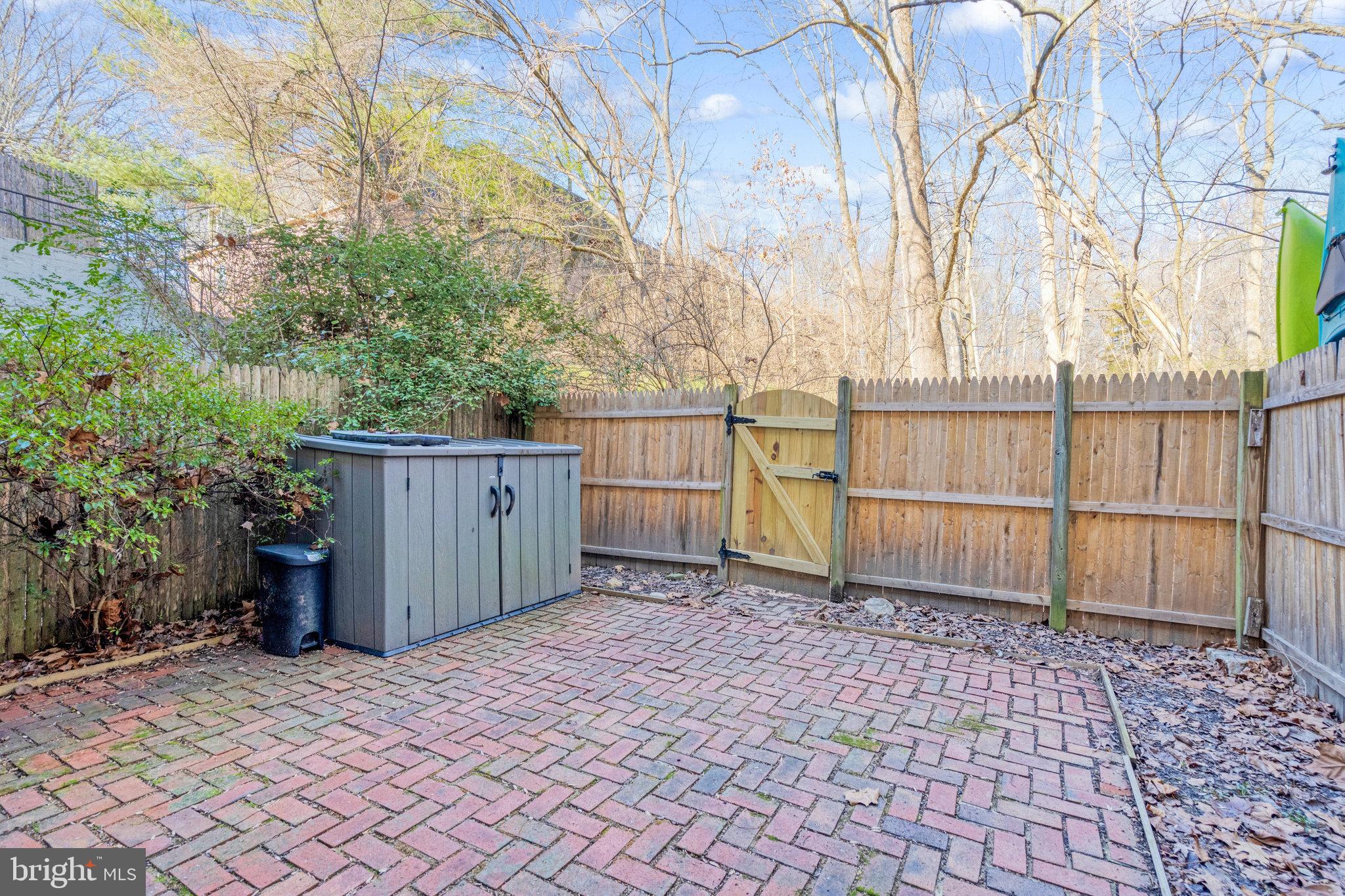 5910 Minutemen Road Unit: 294