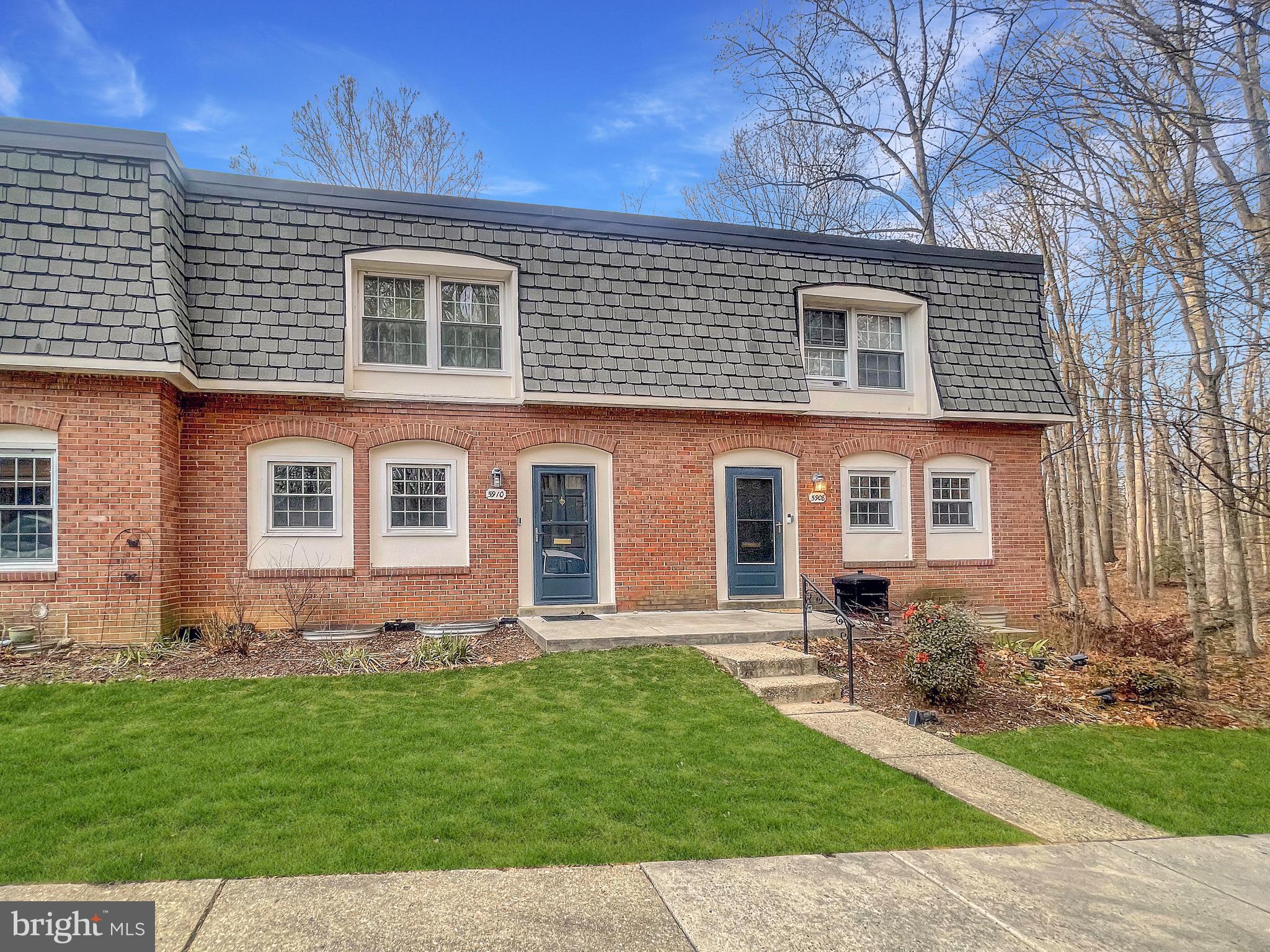 5910 Minutemen Road Unit: 294